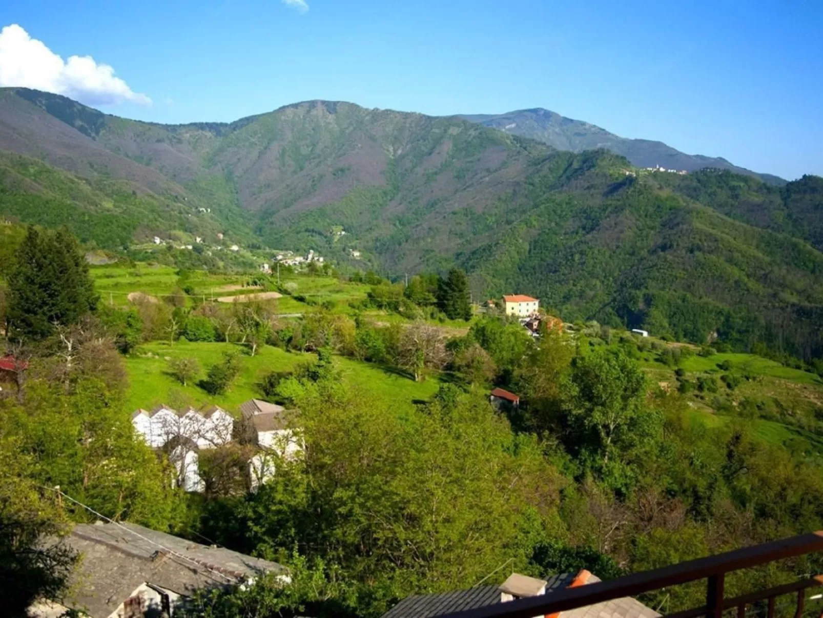Panoramahaus zwischen den Cinque Terre und Portofino-Inside