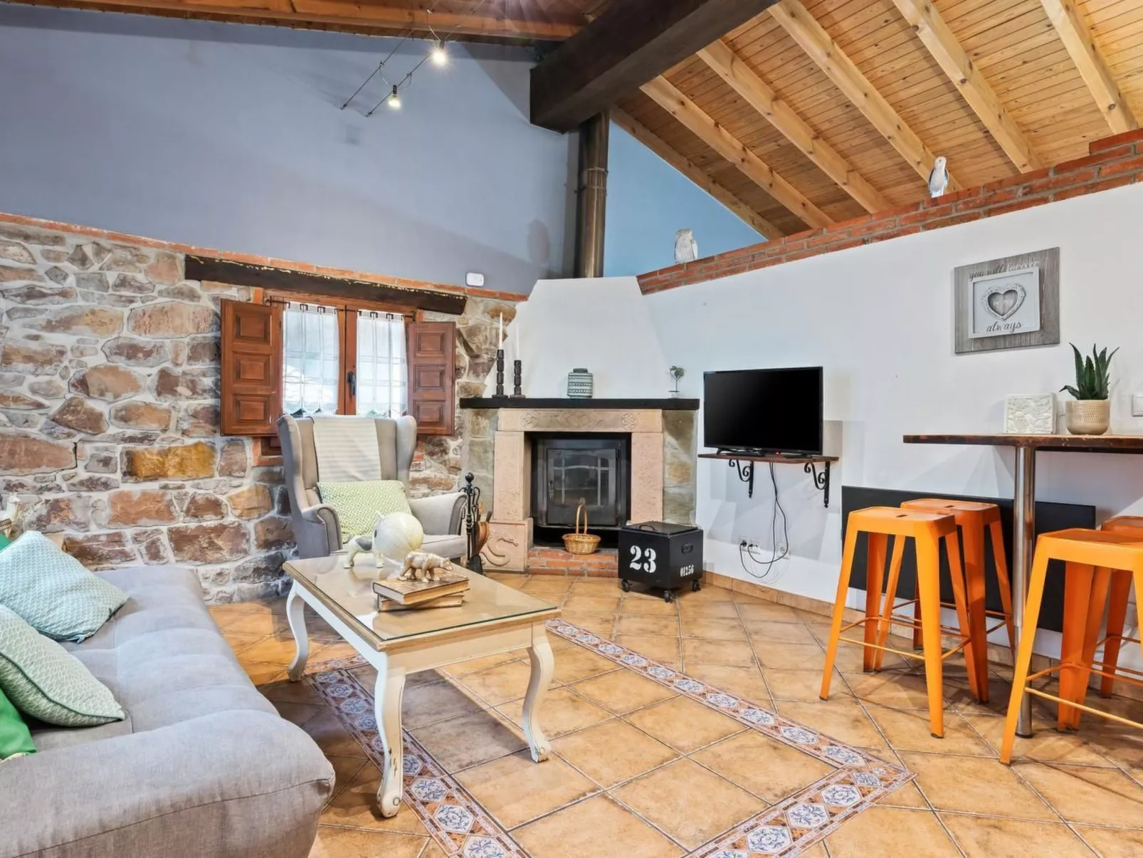 Ländliche Wohnung El Carbayu-Dedans