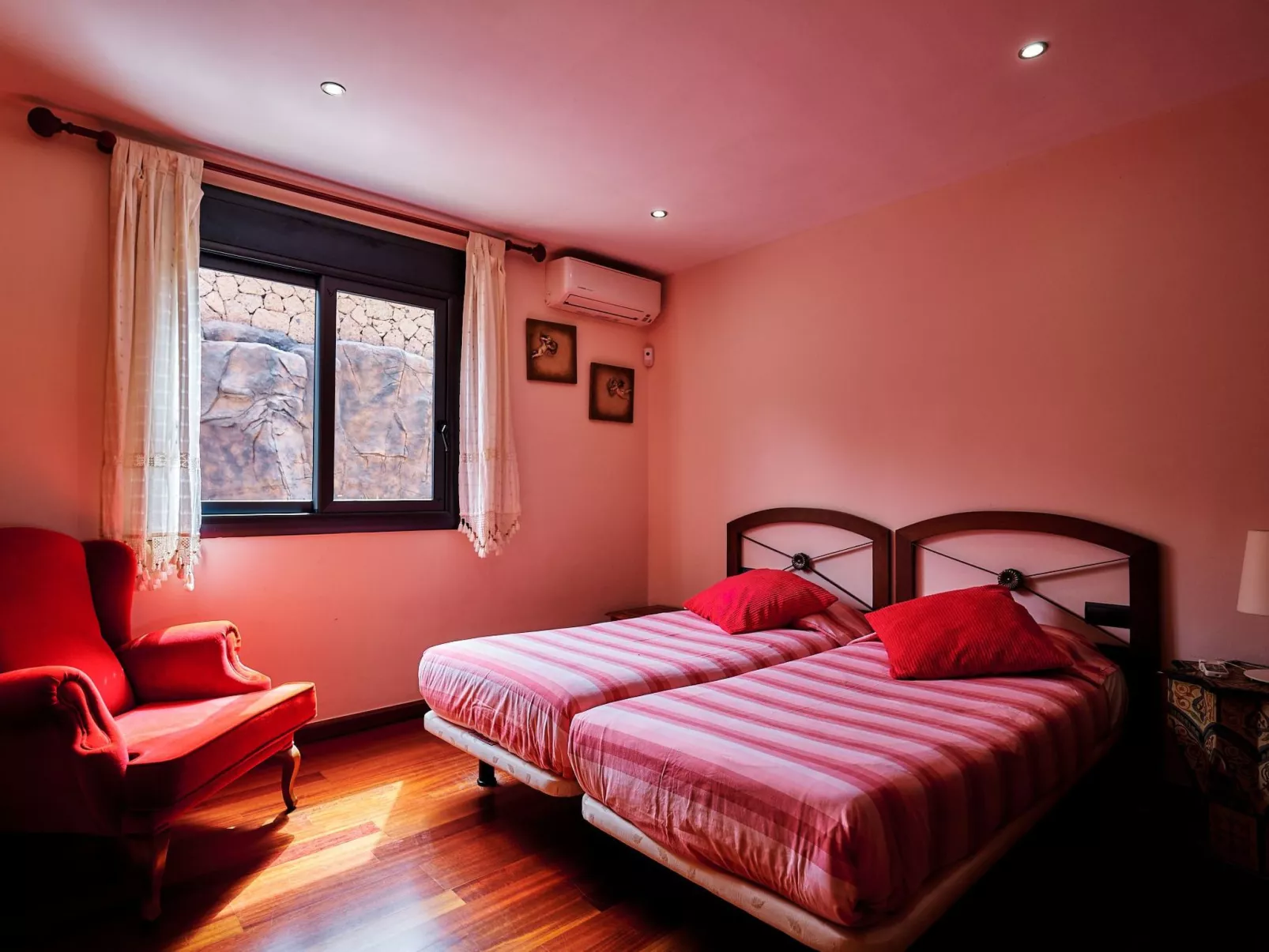 Chalet "Anais luxury villas"-Inside