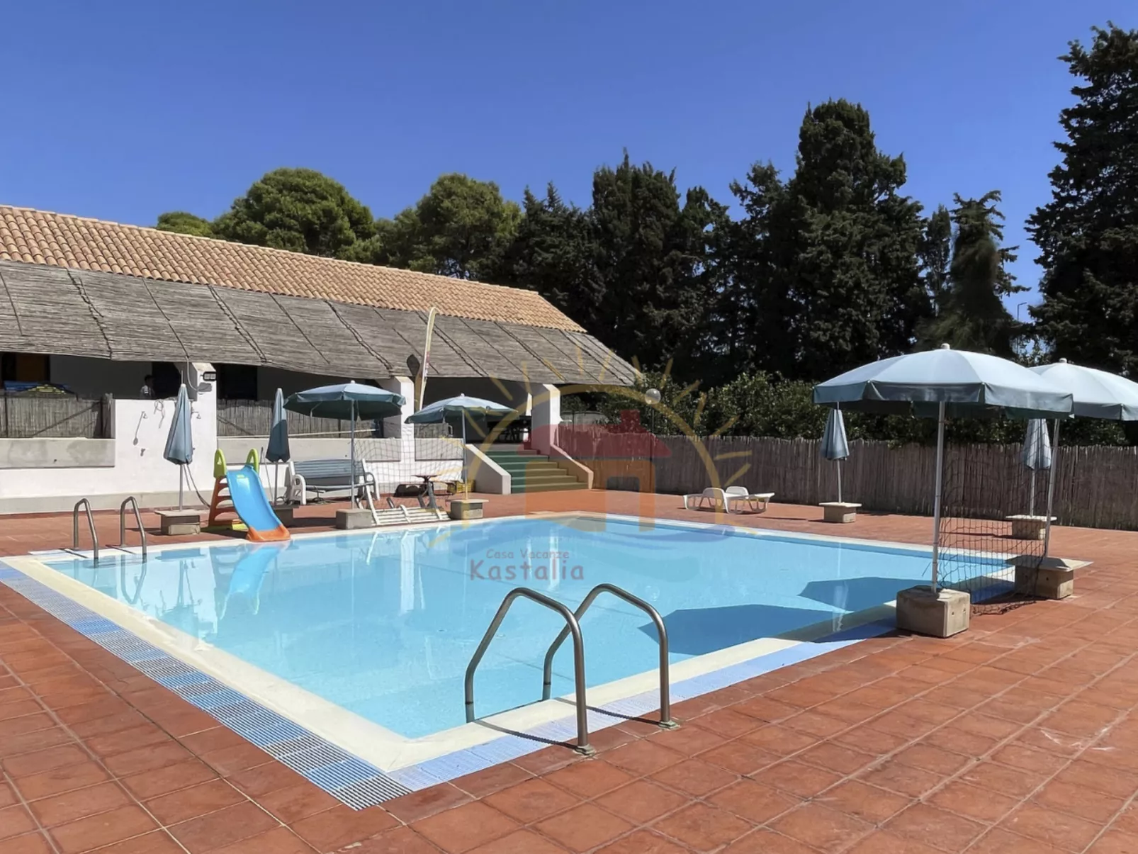 Wohnung "Kastalia4" mit Pool - Draußen