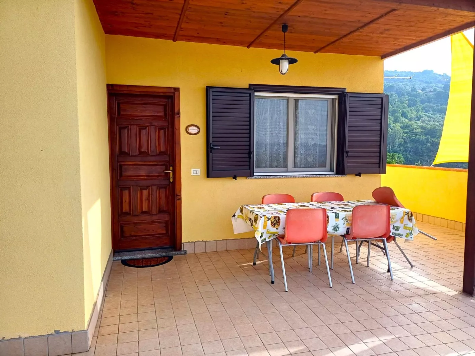 'Granatapfel' mit Pool-Inside