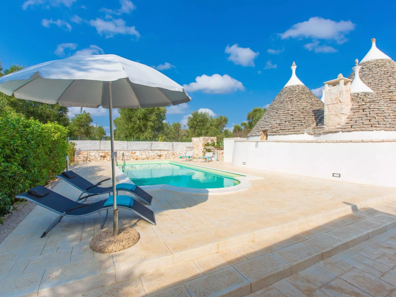 TRULLO  mit pool OSTUNI: Kostenlos: Bettwäsche und Handtücher, 2 Fahrräder, 1 H-Dedans
