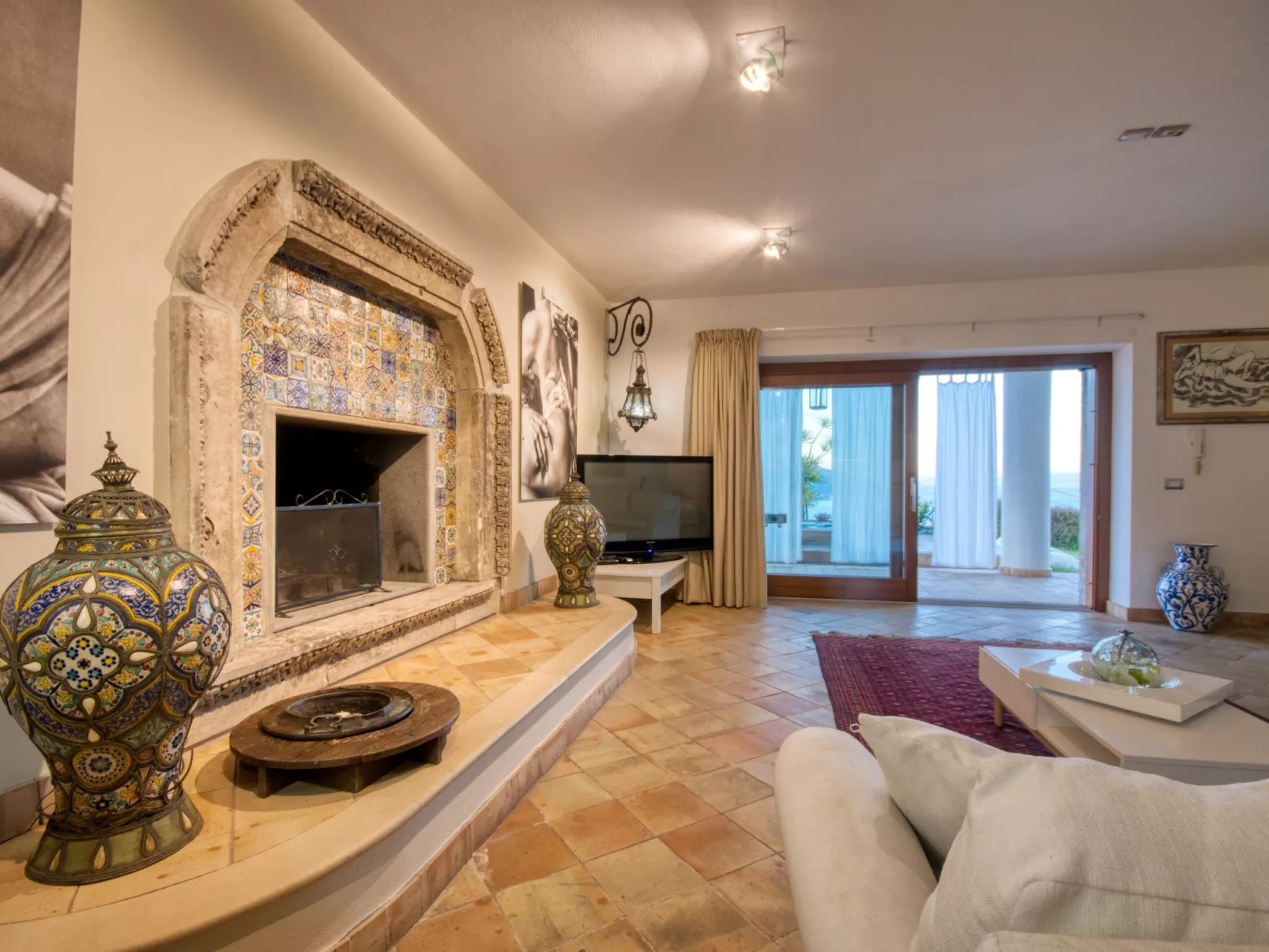 Ferienvilla mit Whirlpool-Image-tags.info