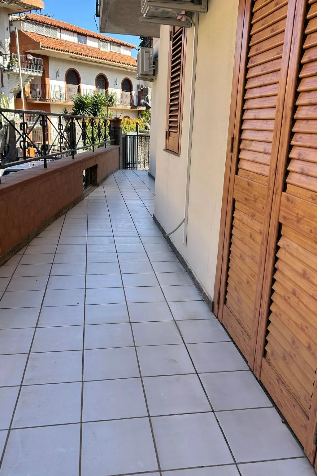 Aci Castello Cannizzaro Catania-Dedans