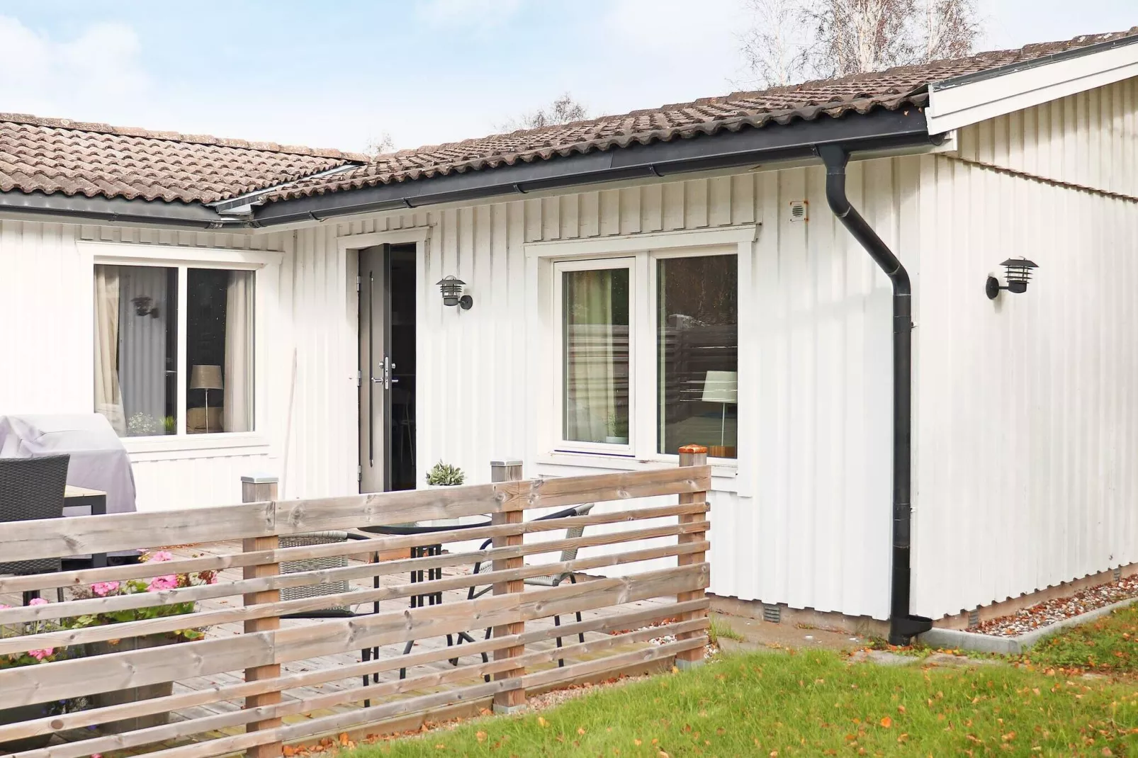 6 person holiday home in LAHOLM-By Traum