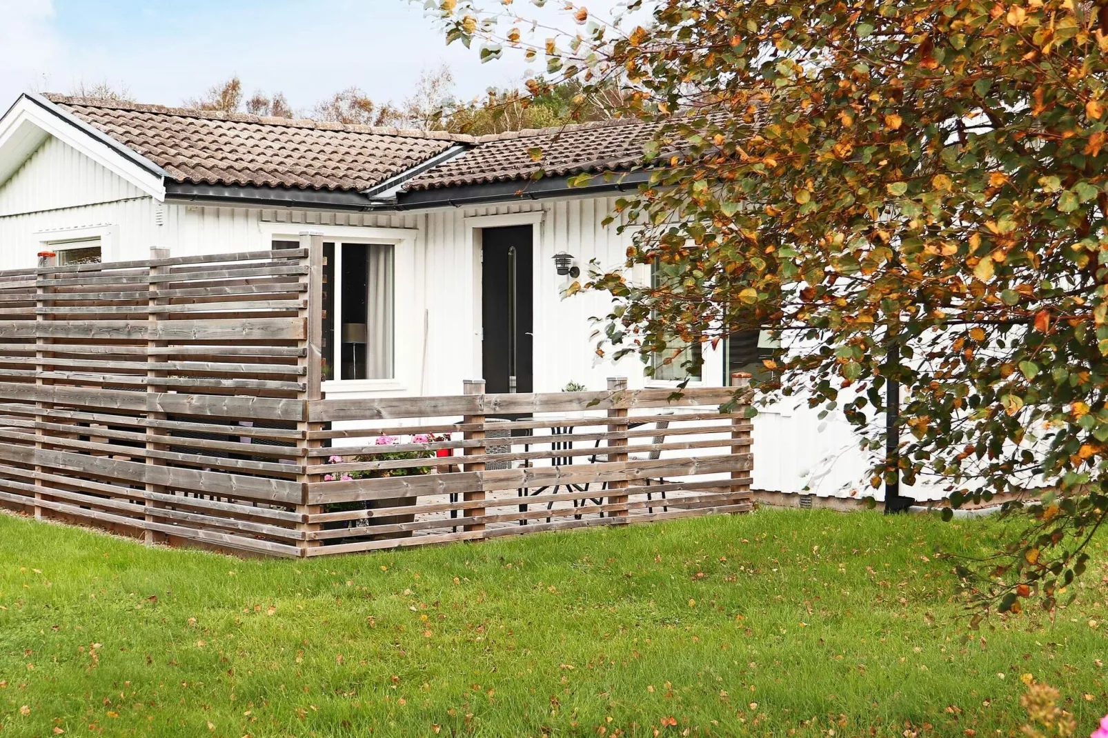 6 person holiday home in LAHOLM-By Traum