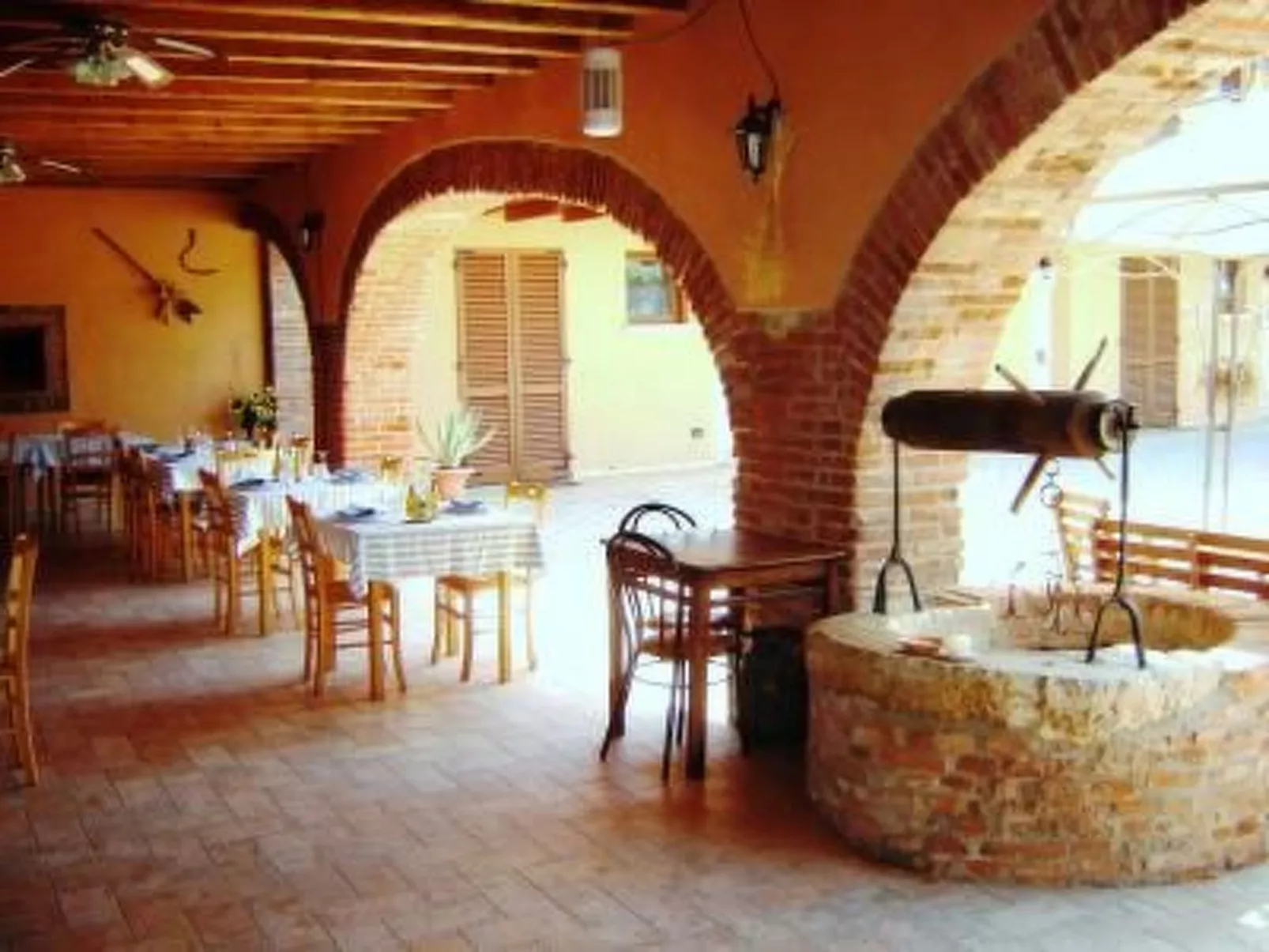 Mit großer Terrasse-Inside