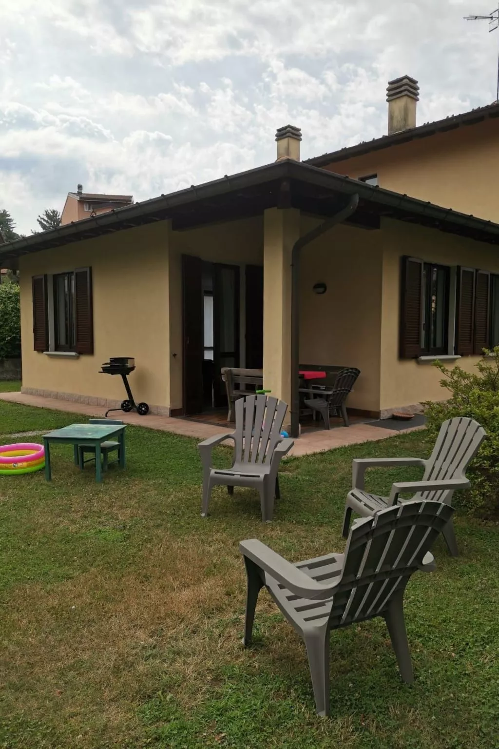 Villa Biancospino See Monate-Draußen