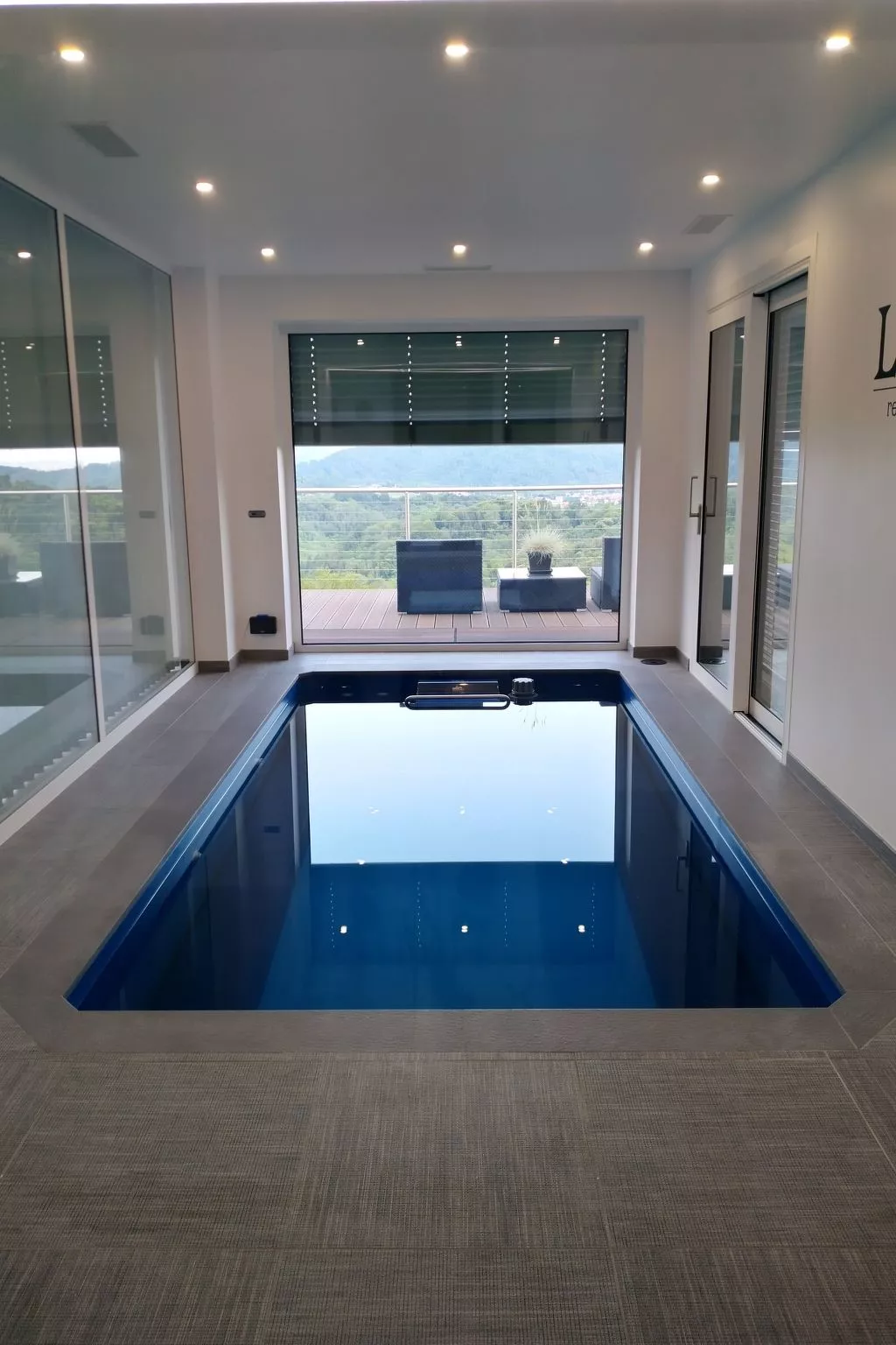 Wunderschönes Ferienhaus mit Pool und 360° Blick-Image-tags.info