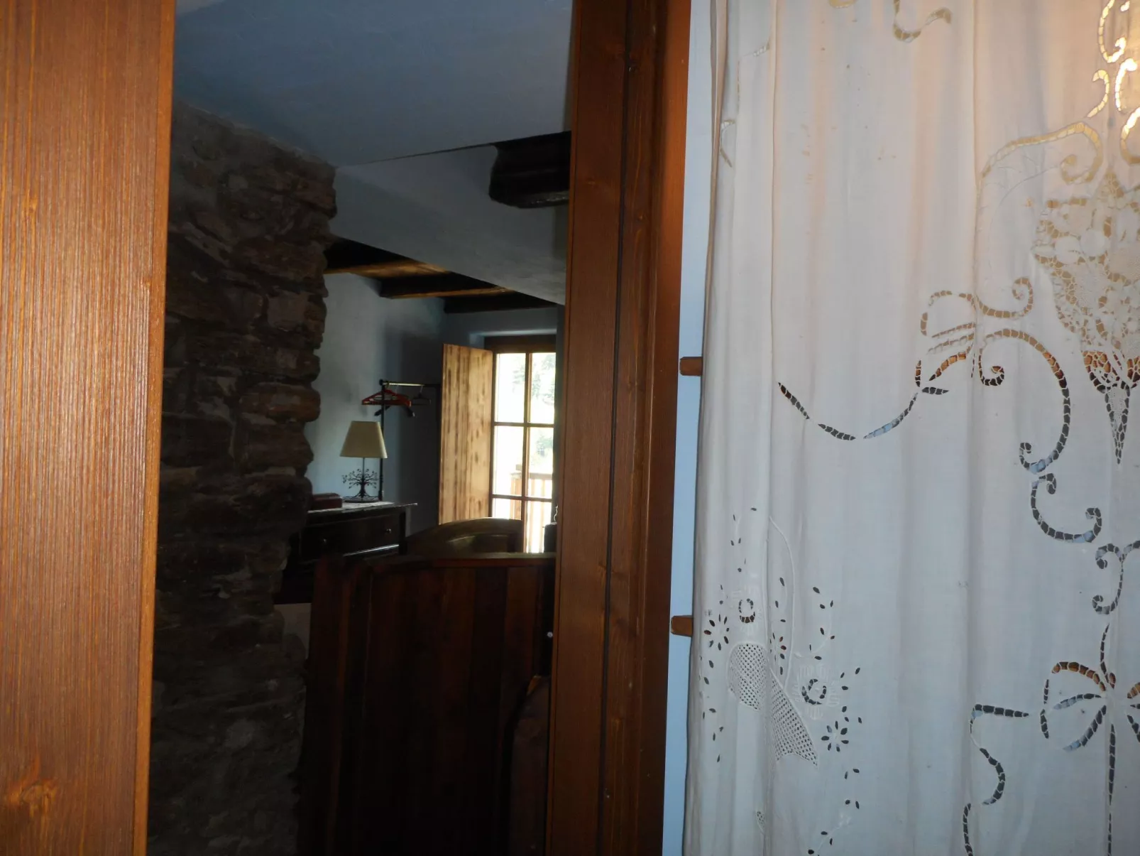 Mit Bergblick-Drinnen