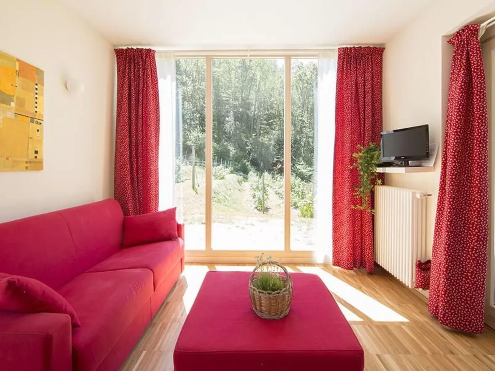 Lampone in San Bernardino Verbano-Inside