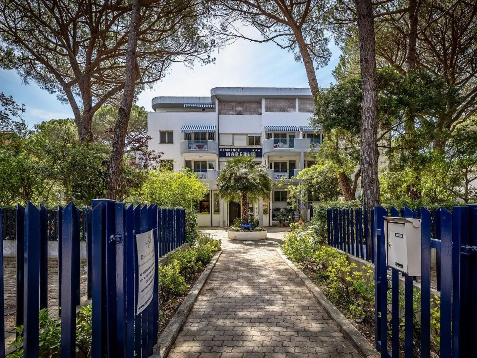 Mareblù' Wohnung mit Jacuzzi-Dehors