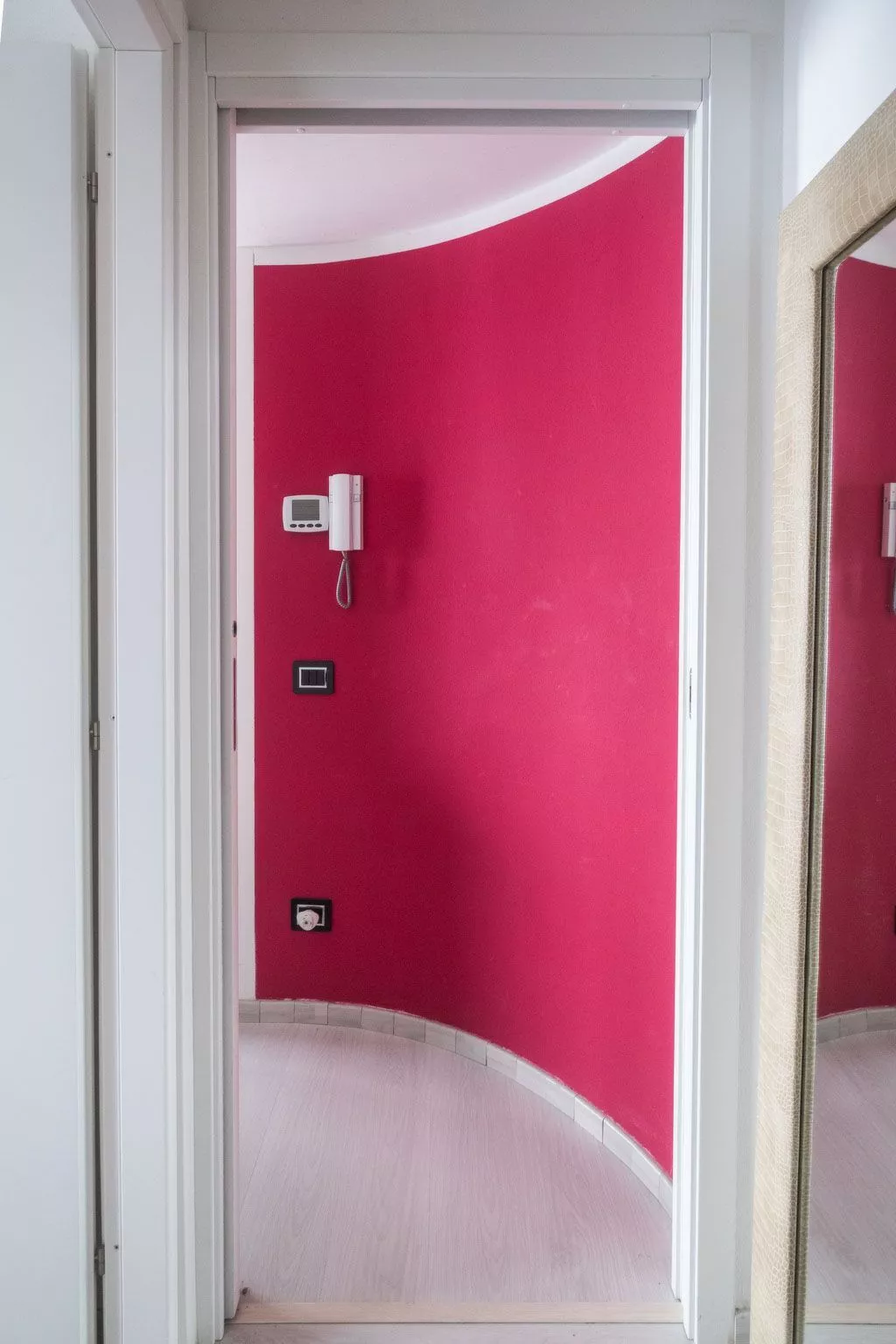 Beatrice - Haus mit Pool und Terrasse am Iseosee-Drinnen