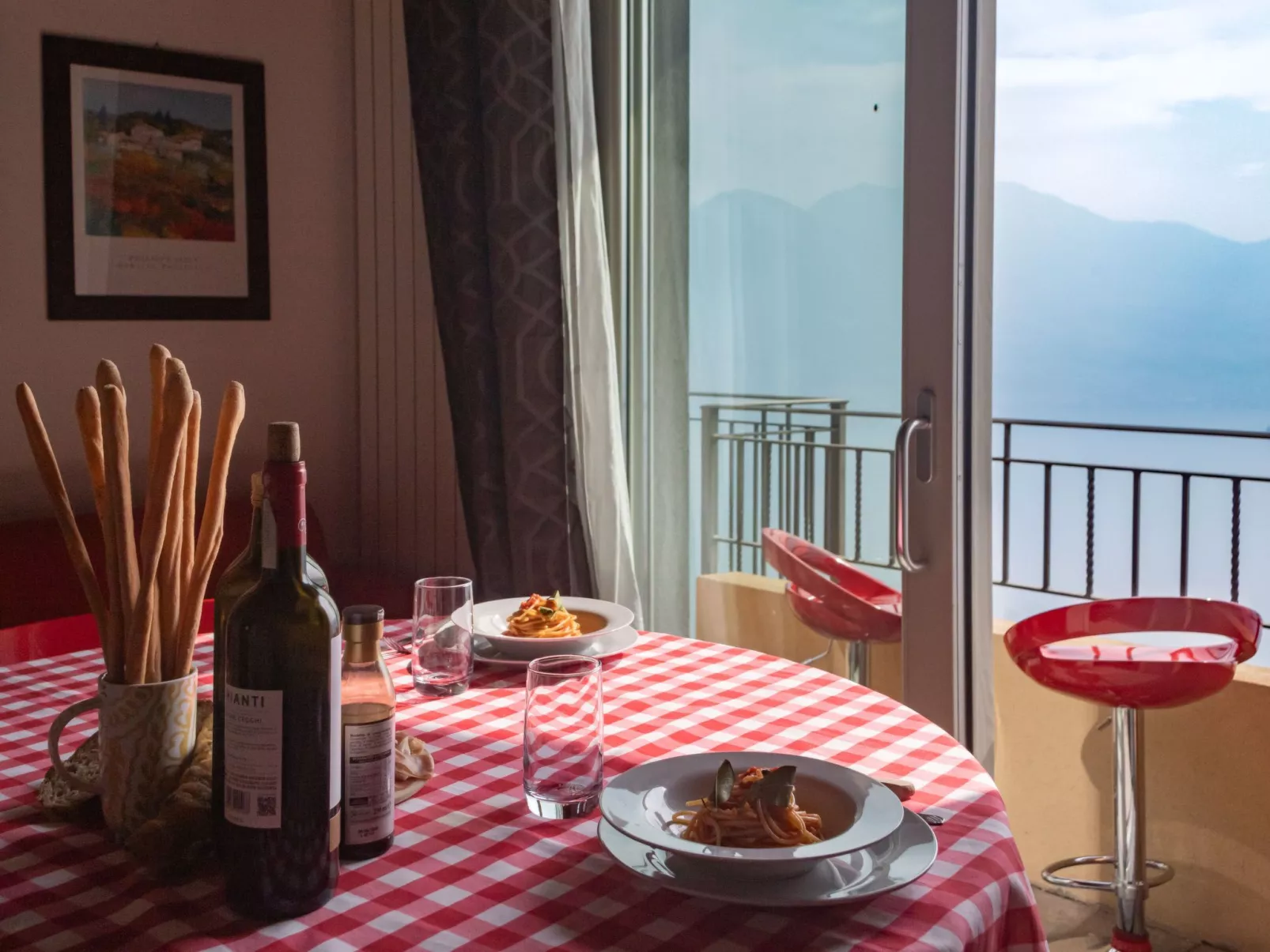Terrazza a Lago - Zweizimmerwohnung mit Terrasse und Schwimmbad-Drinnen