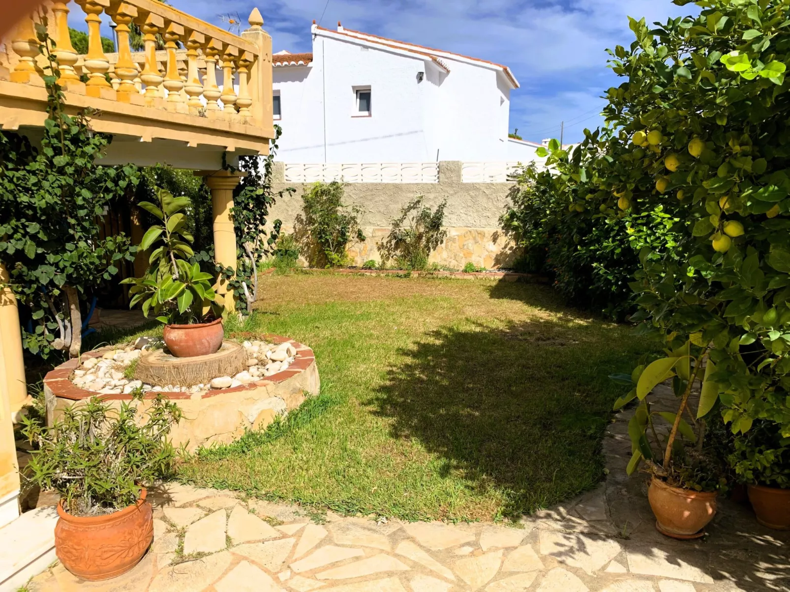 Rustikales Haus am Strand von Denia-Dehors