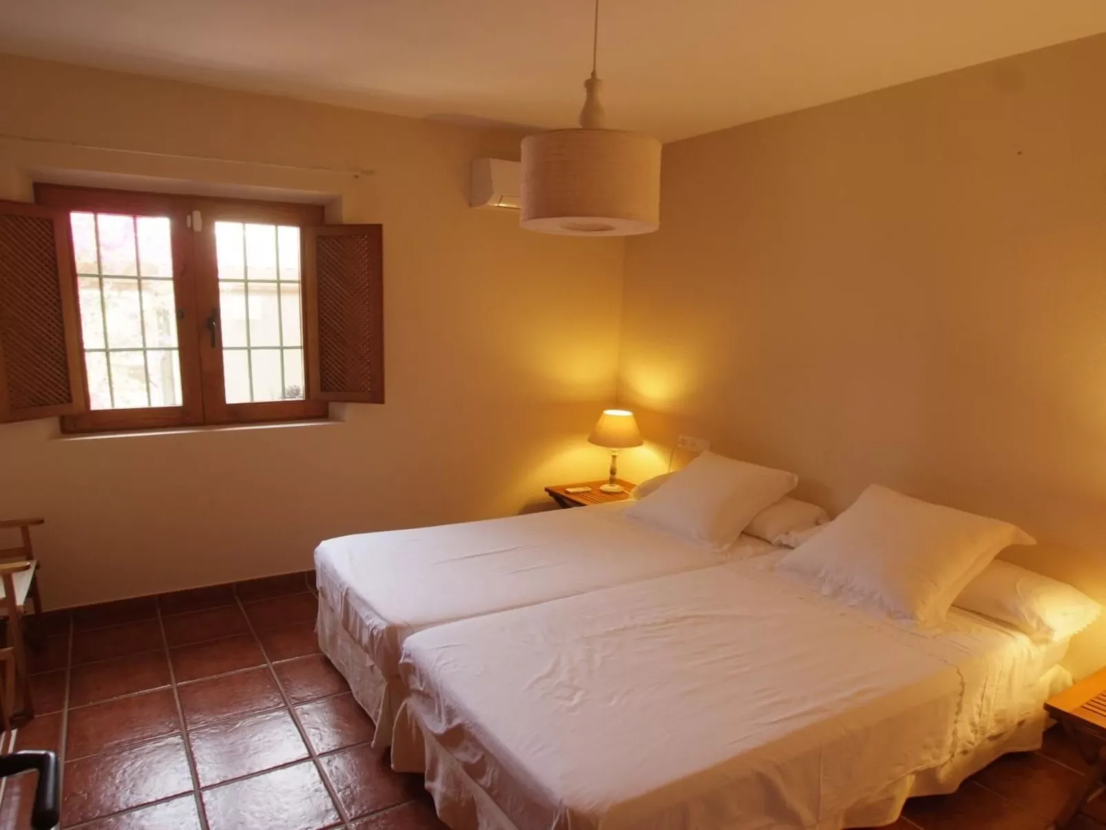 Schöne Villa für 6 Personen mit Schwimmbad-Image-tags.info