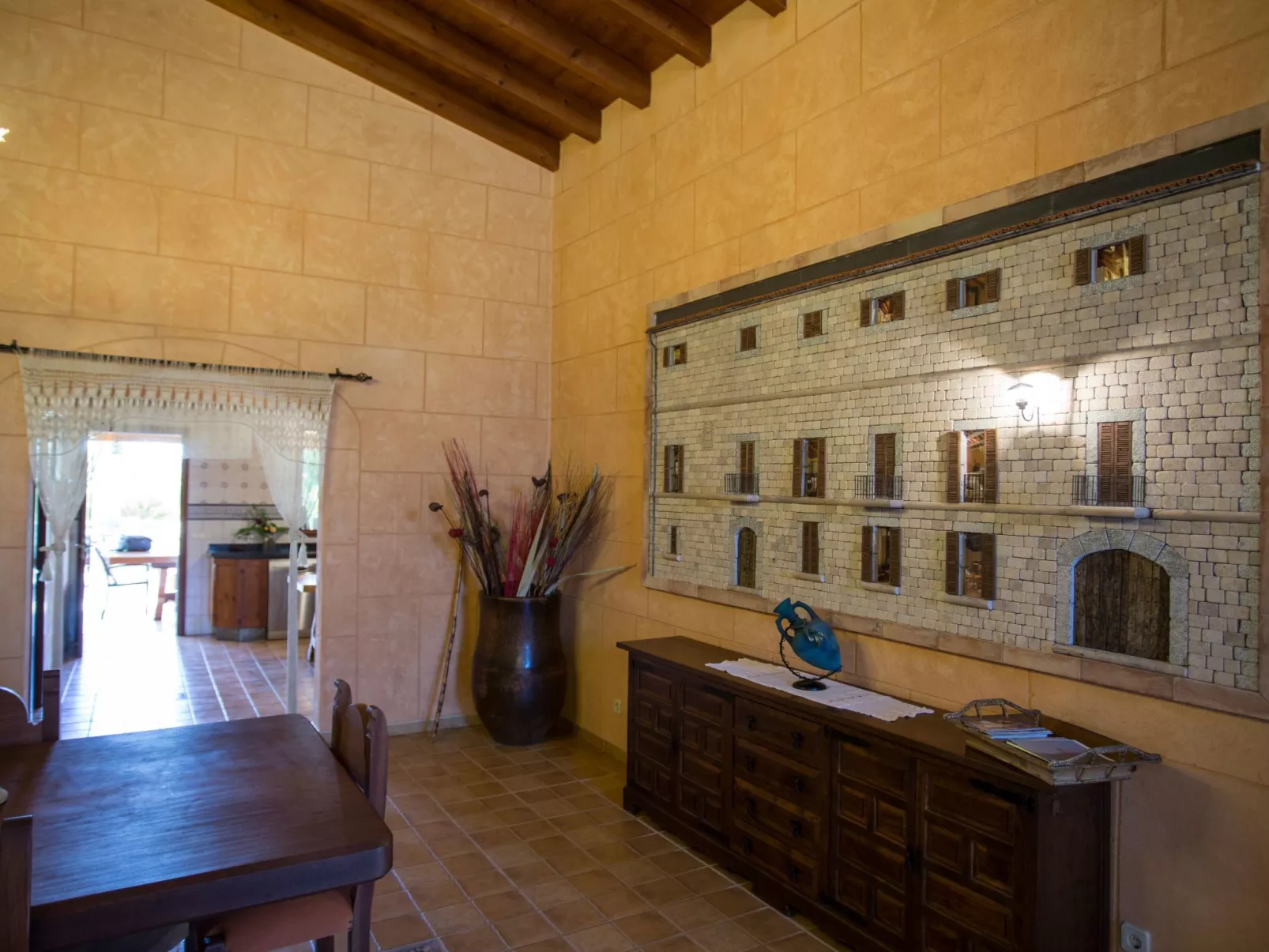 Finca mit Tennisplatz und Schwimmbad-Dedans