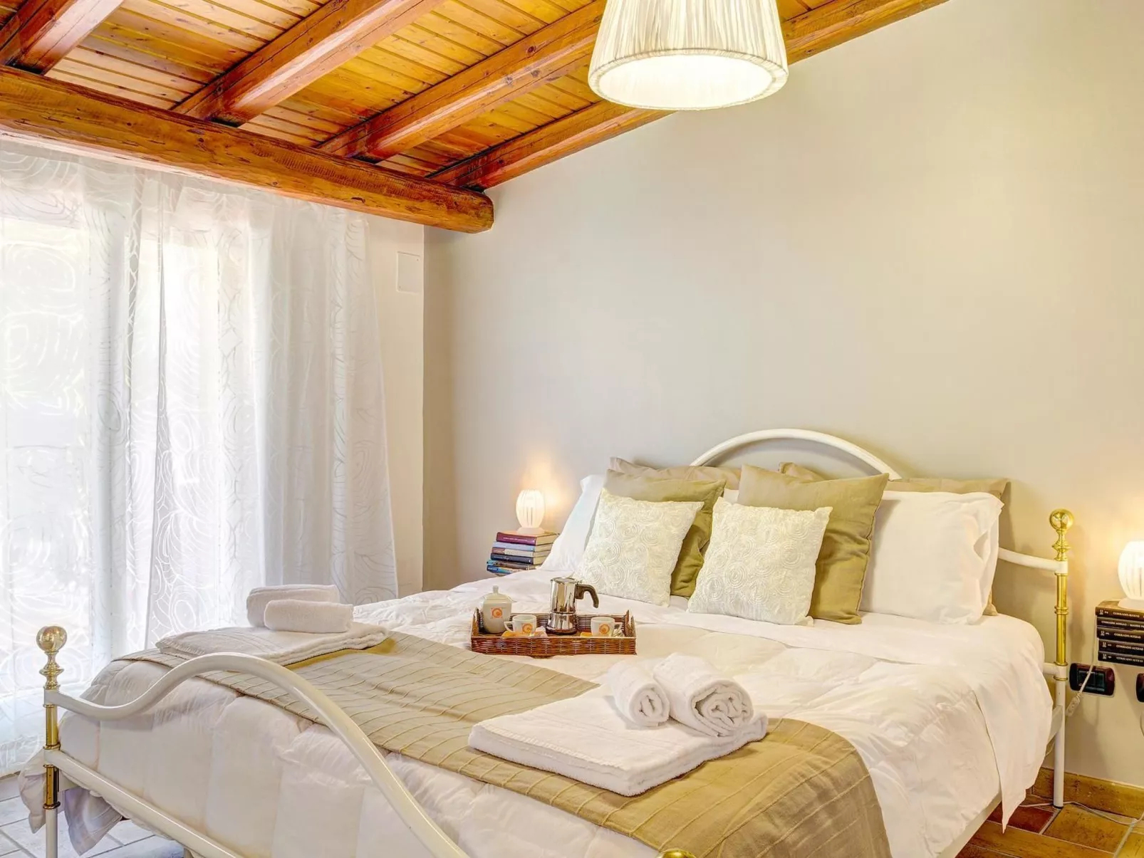Zina Suite in Giardini Naxos-Dedans