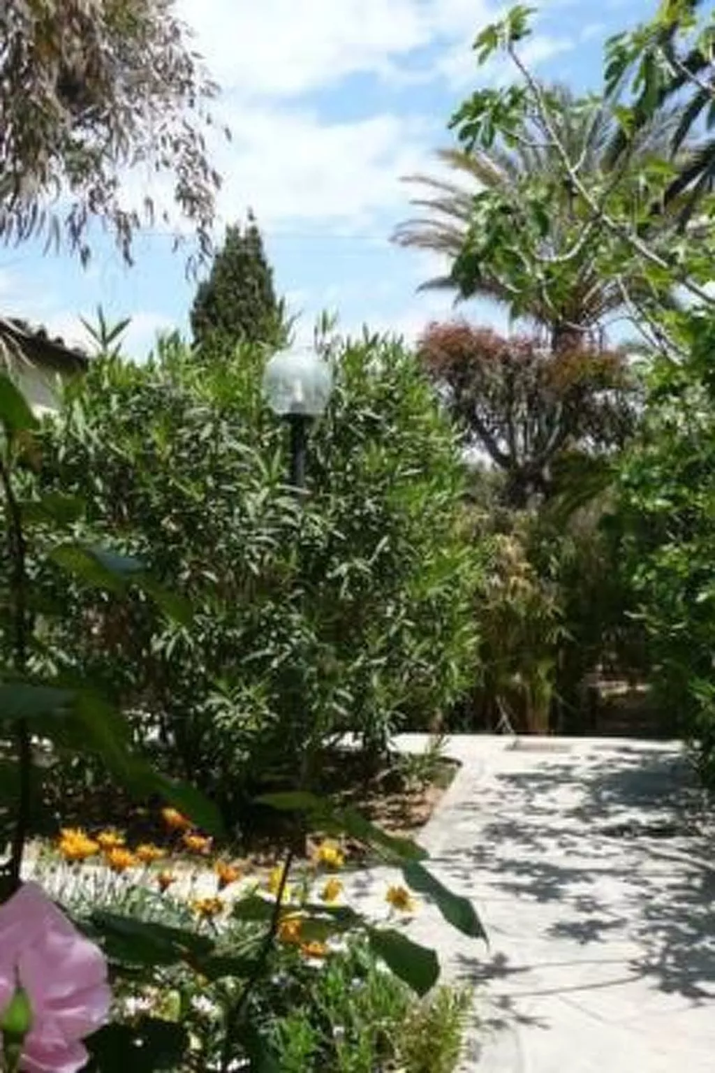 Schöner zentraler Bungalow direkt am Sandstrand auf Sizilien-Inside