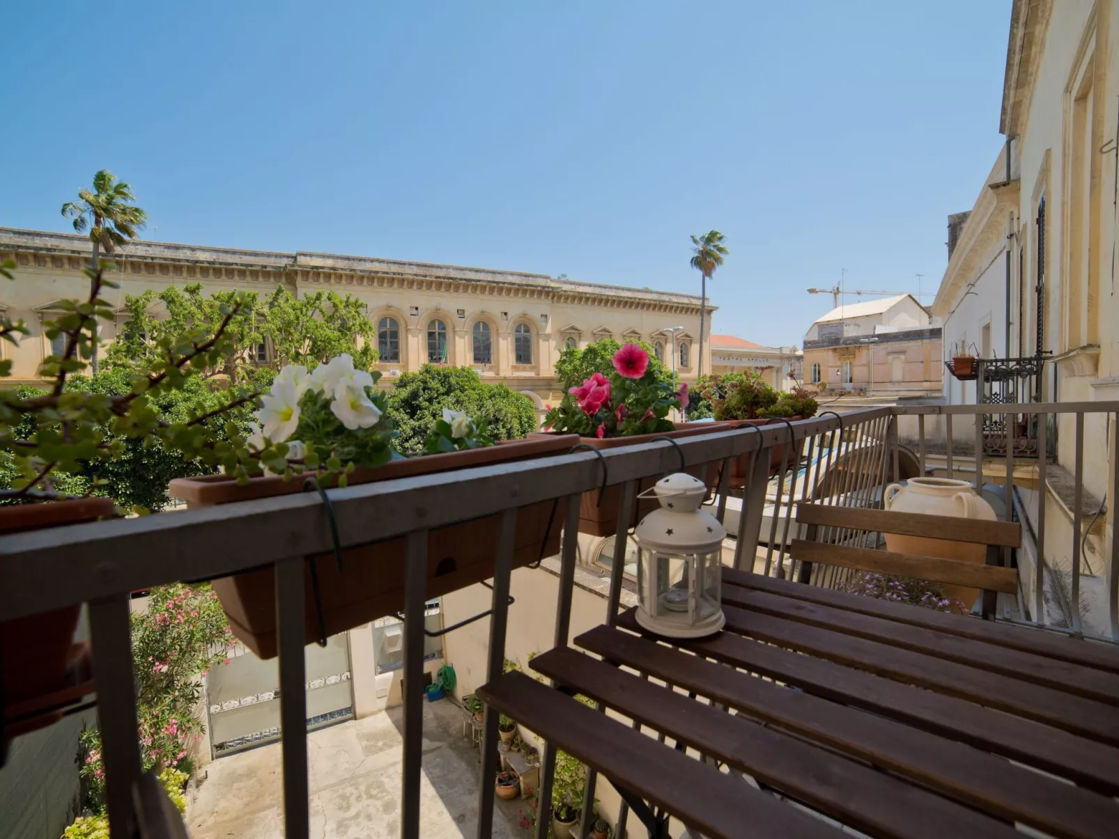 Wohnung 'Nuvole Barocche' mit Balkon-Dedans