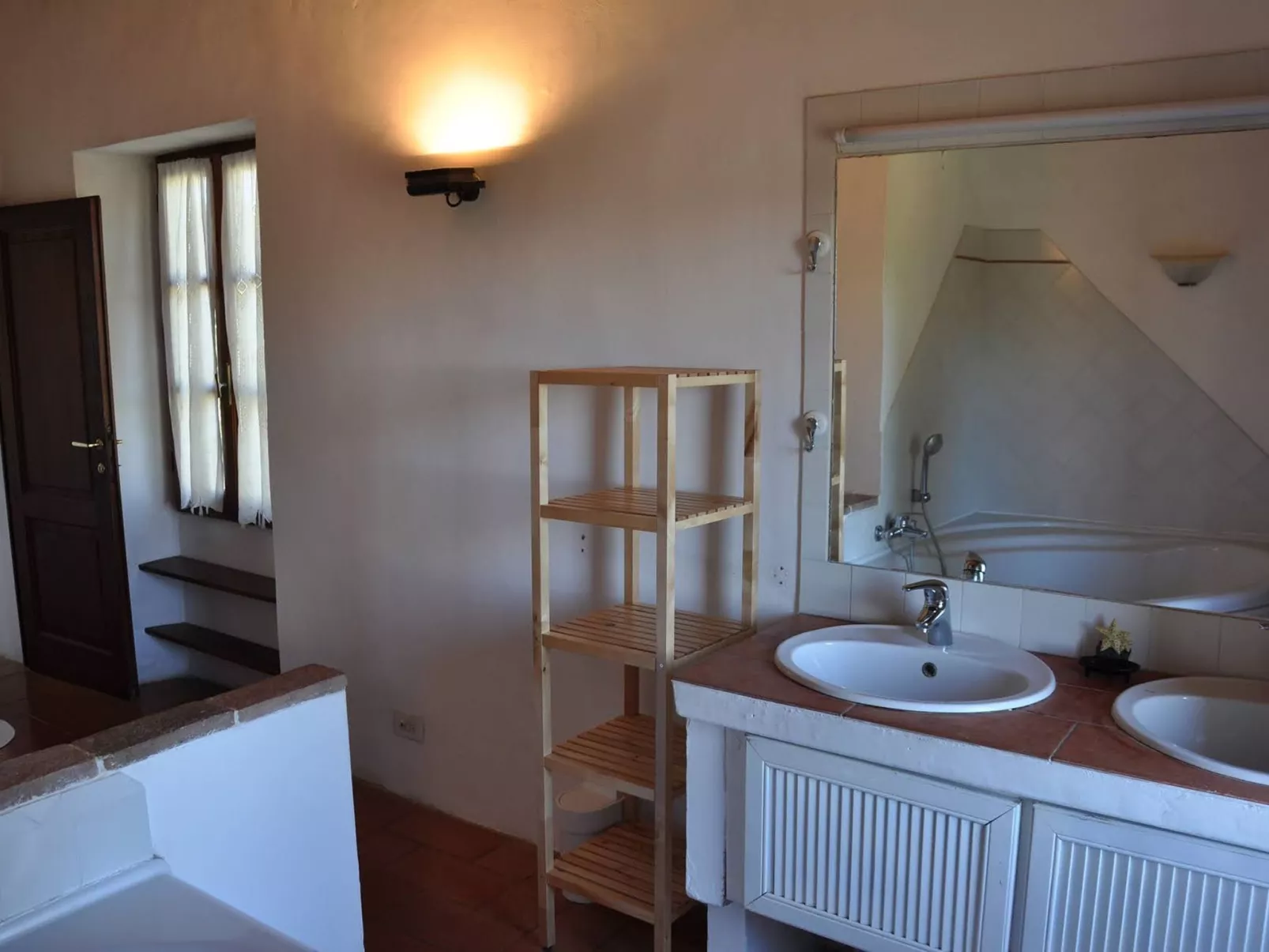 Exklusiv Ferienhaus Elba mit Panorama und Garten-Image-tags.info