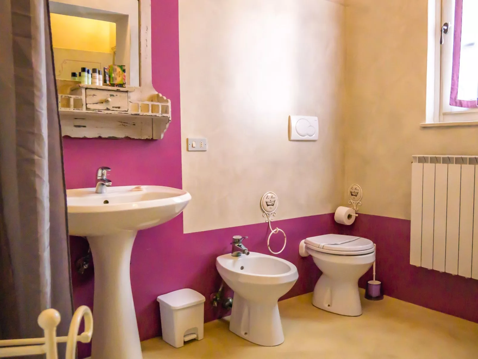 Zwei-Zimmer-Wohnung Borgo Collelungo-Drinnen