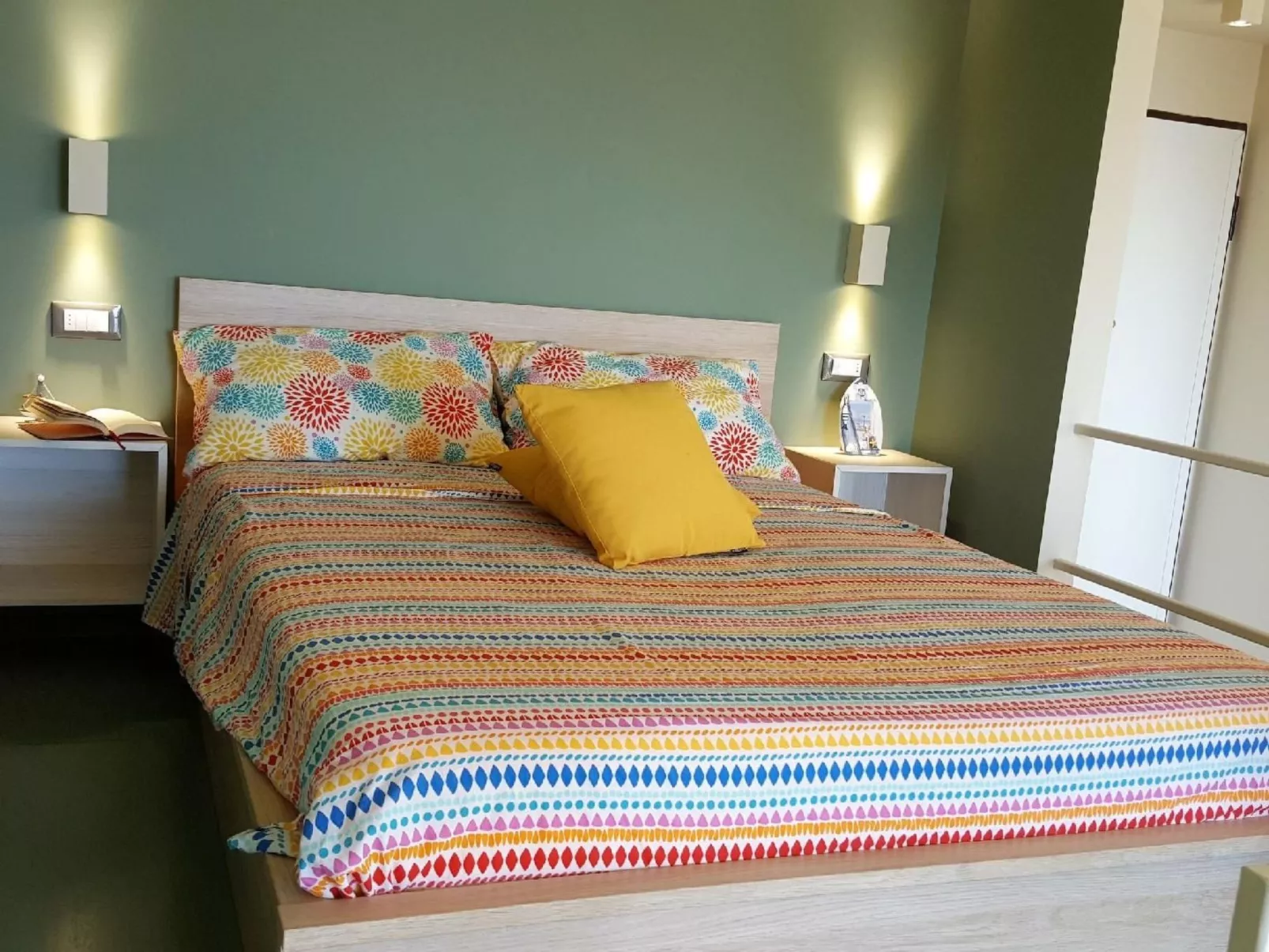 Für 3 Personen ca. 50 m&sup2; in Genua, Norditalien (Ligurien)-Inside