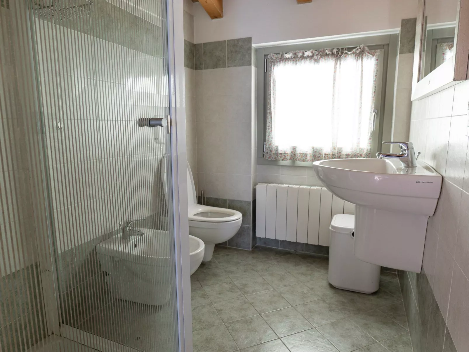 'La Villetta' mit Schwimmbad-Dedans