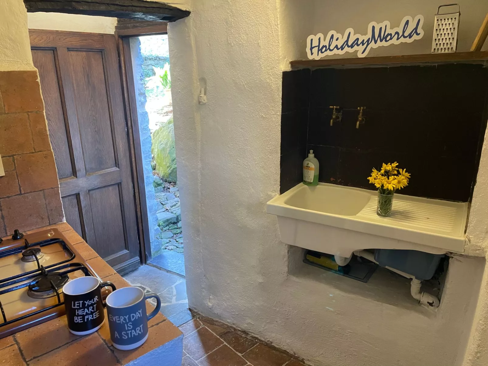 Panoramic Retreat by Holiday World-Dehors