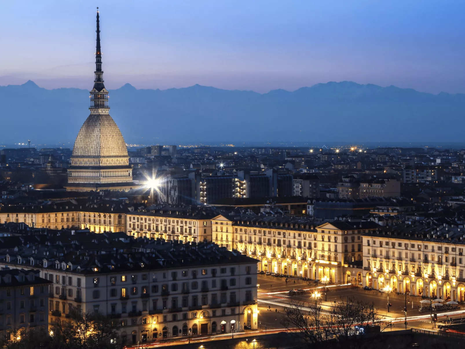 Carla B von Holiday World-Dehors