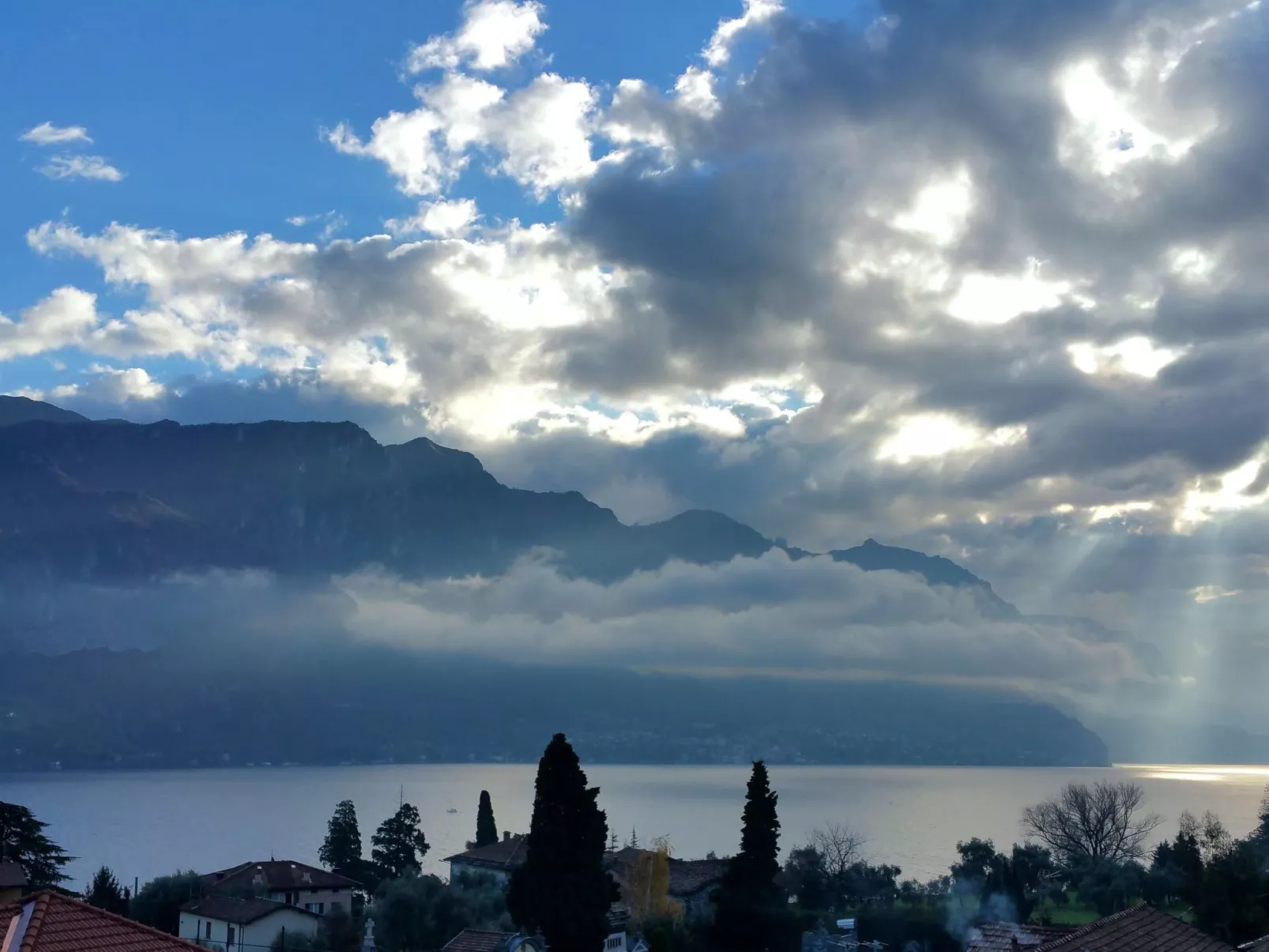 Ein-Zimmer-Wohnung 'Casa Valery' mit Wasserblick-Drinnen