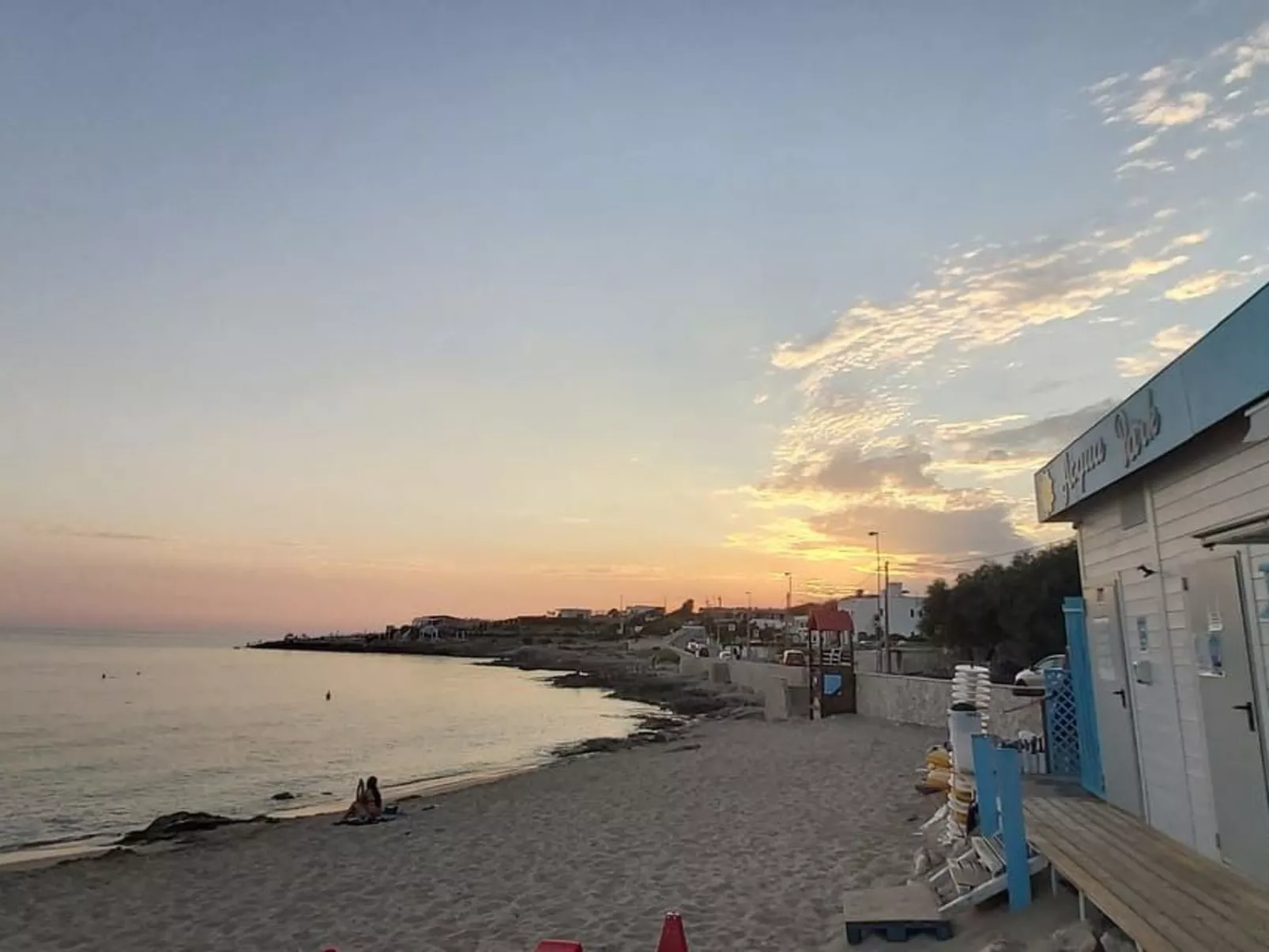 "Felloniche" in der Nähe des Meeres-Drinnen