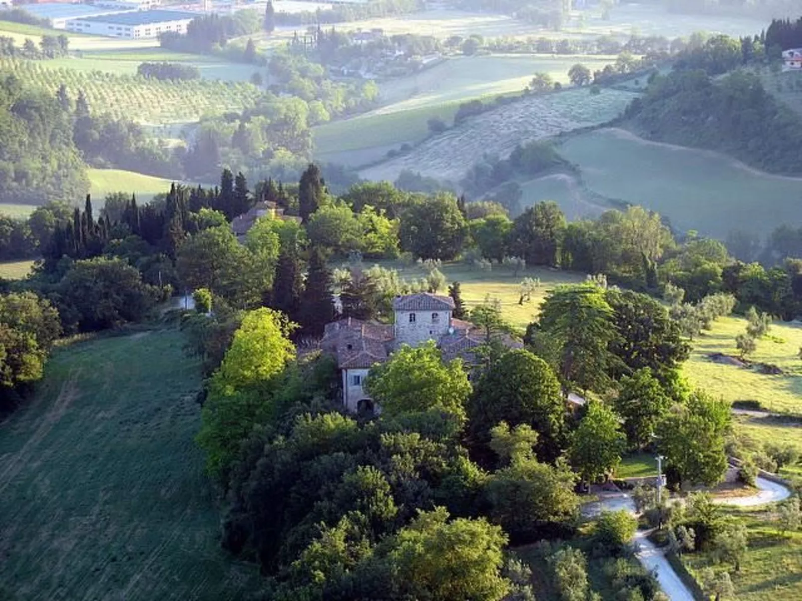 Freistehendes Bauernhaus-Image-tags.info