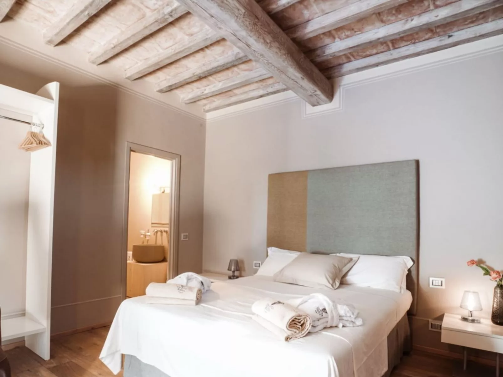 Luxuriöse Villa mit privatem Pool in der Nähe von Firenze-Inside