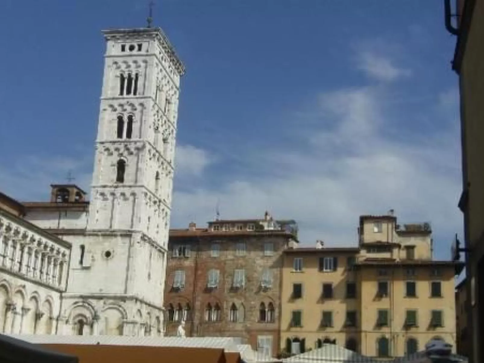Wunderschönes Ferienhaus in Viareggio mit gemeinschaftlichem Pool-Image-tags.info