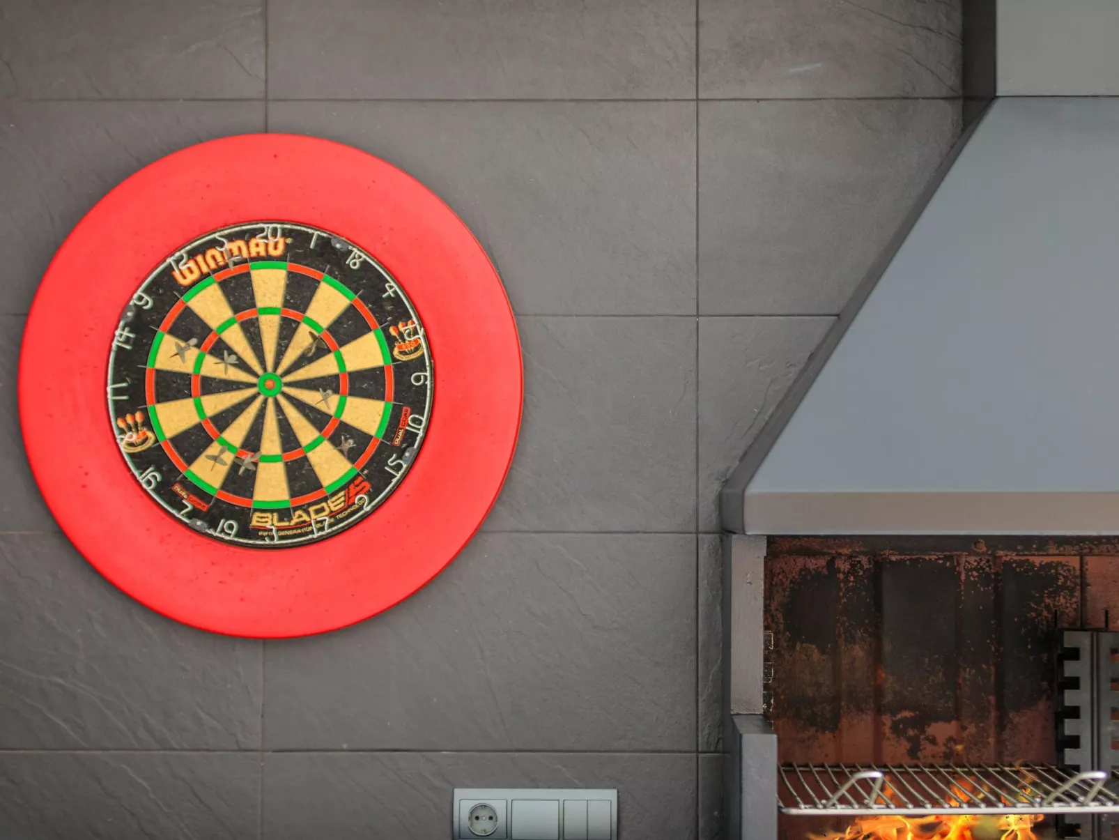 Luxuriöse Villa mit fantastischem Meerblick und Pool-Outside