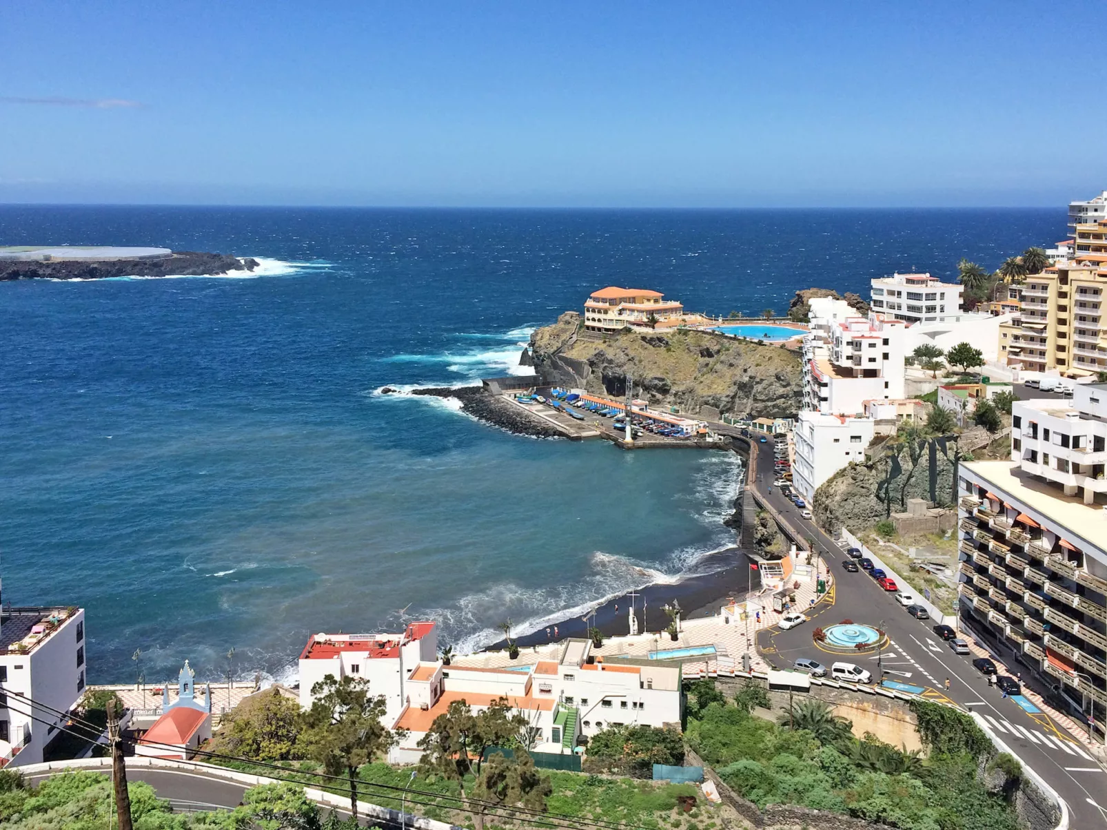 Apartment mit Balkon und Meerblick-Area