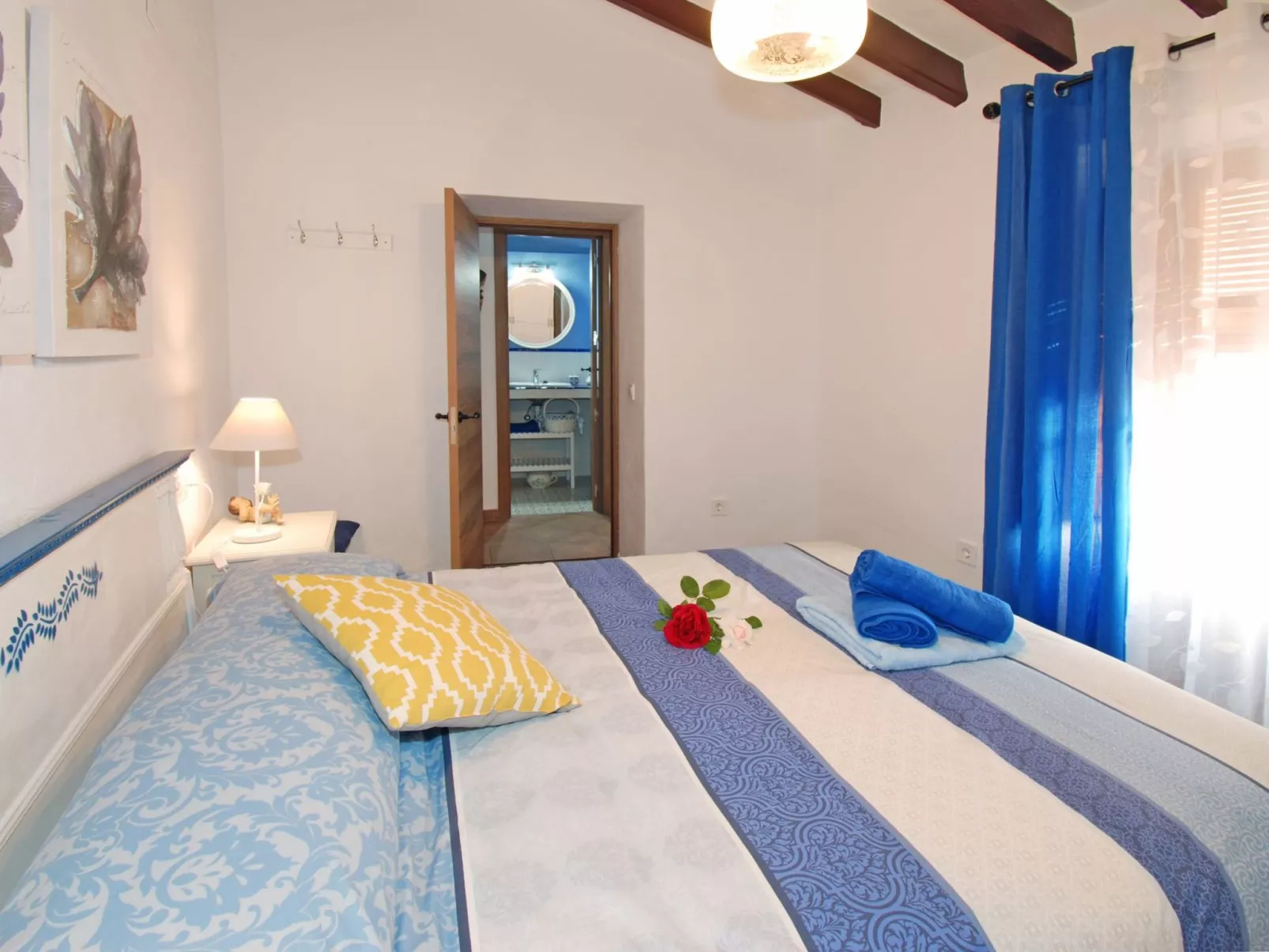 In Comares mit Offenem Kamin-Inside