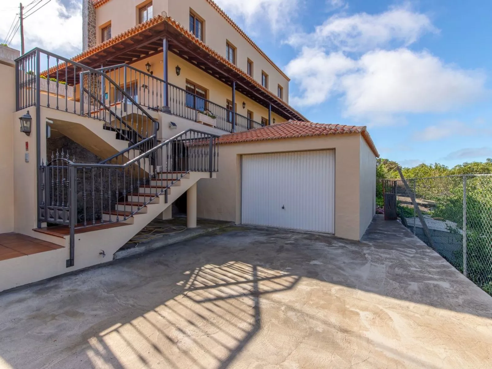 "Casa Nieves" mit Sauna und Whirlpool-Dedans