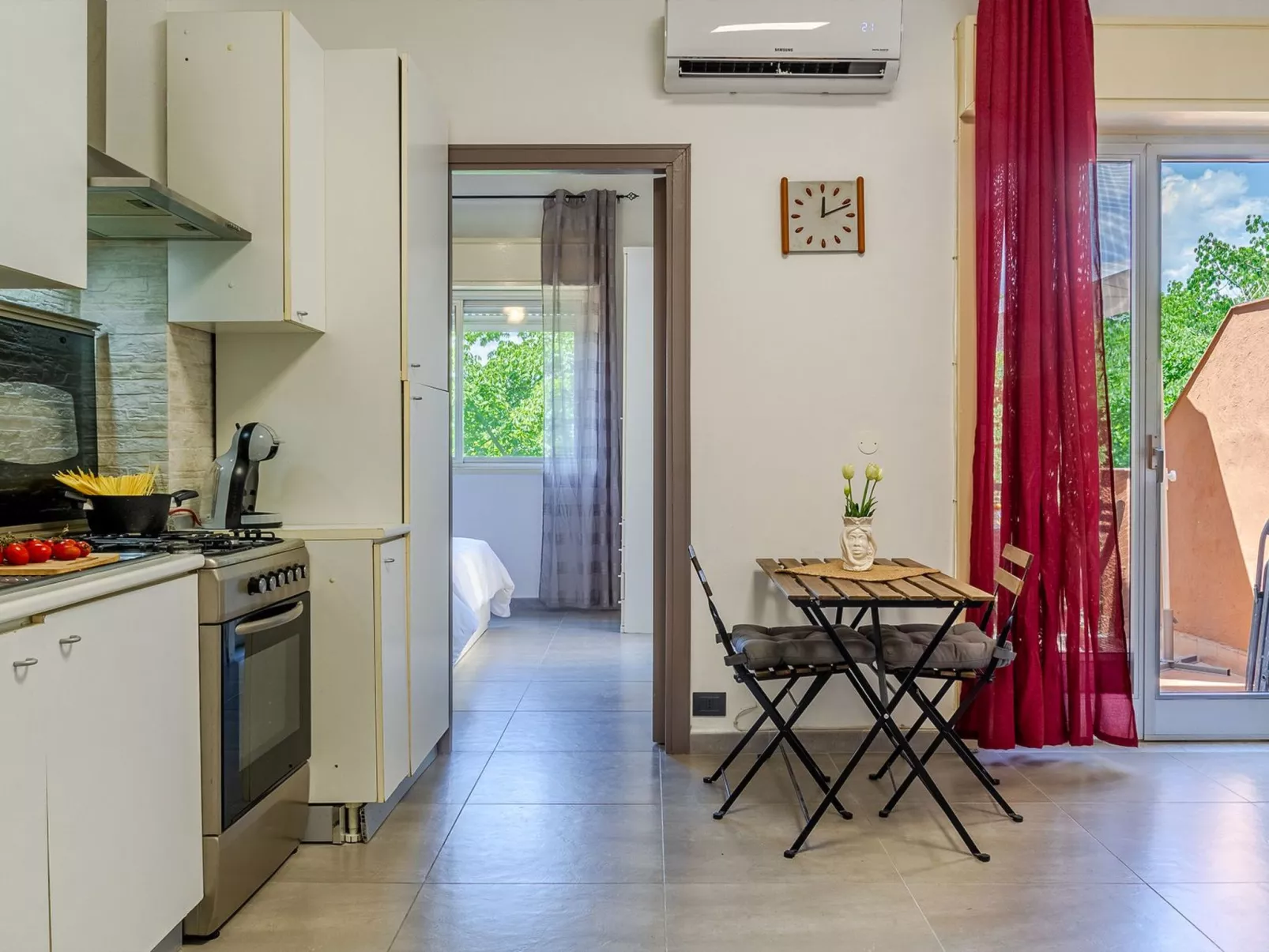 Casa Undine - Les Roches Noires-Drinnen