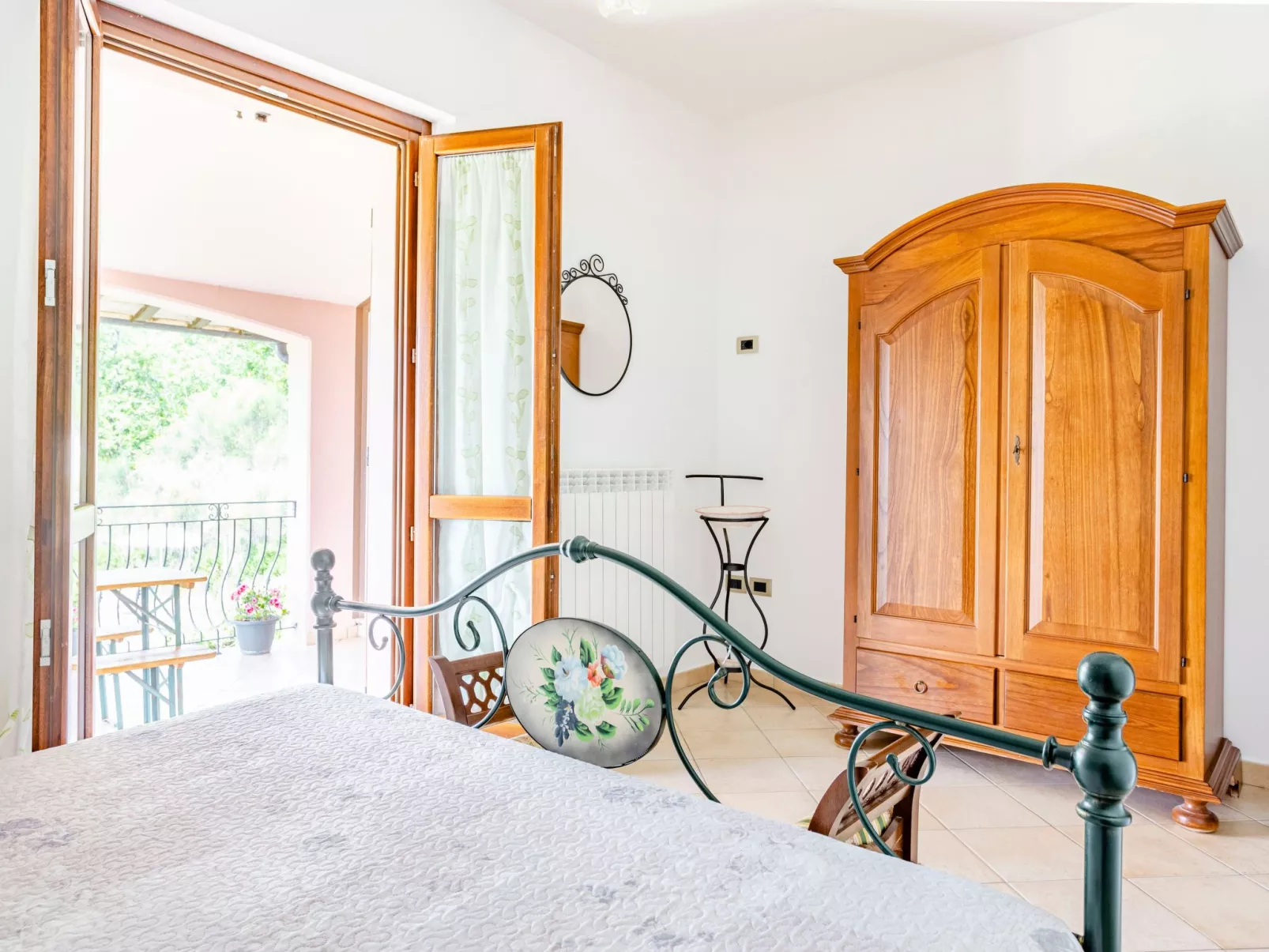 La Panoramica-Image-tags.info