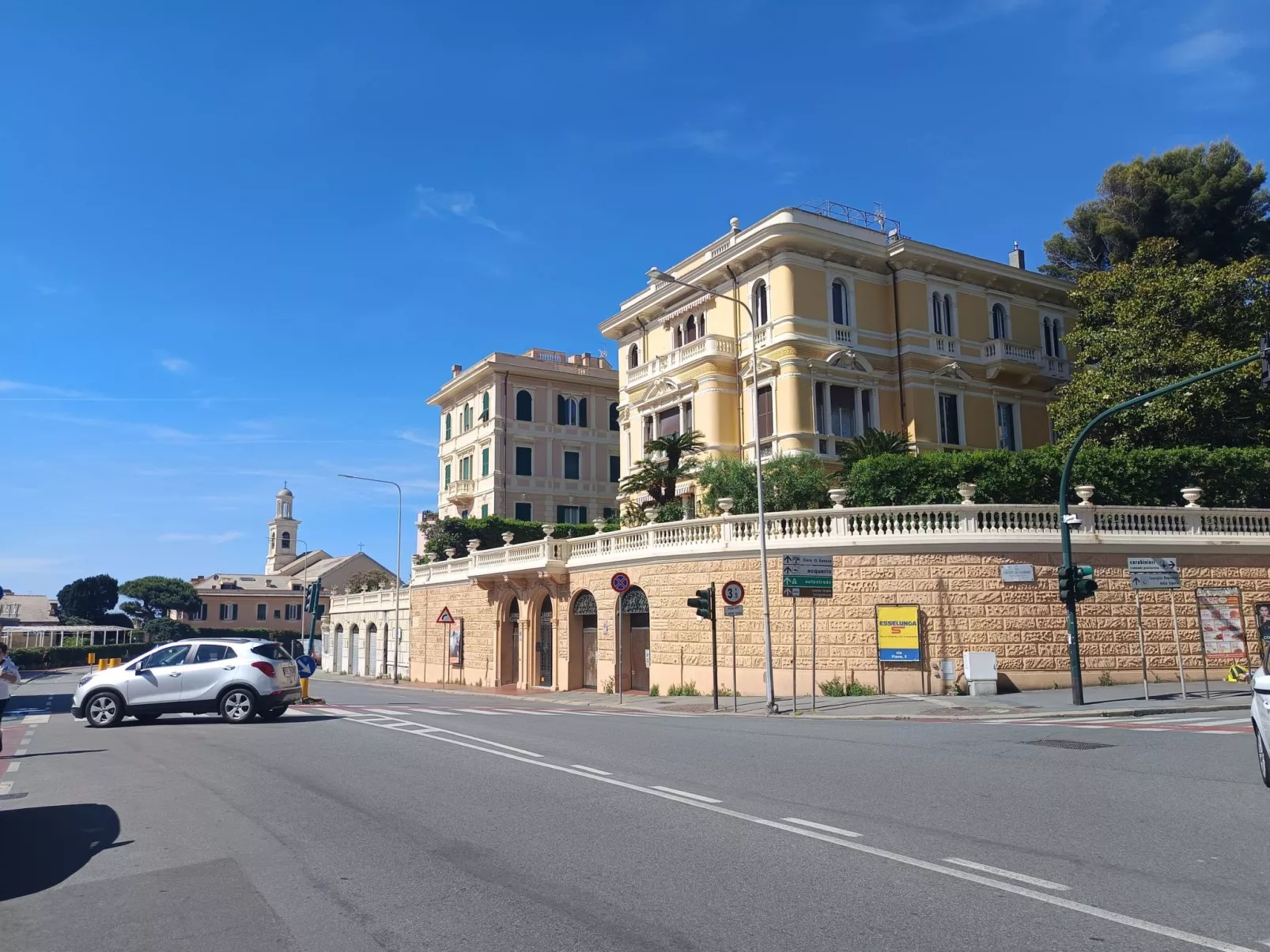 Cavallotti 7 von Holiday World-Draußen