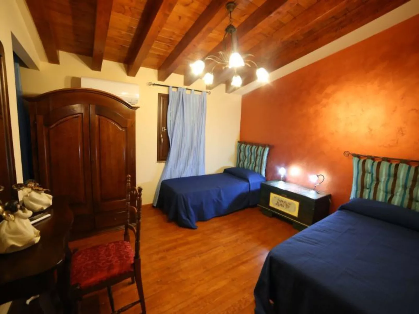 'Marc' mit Privatparkplatz-Image-tags.info