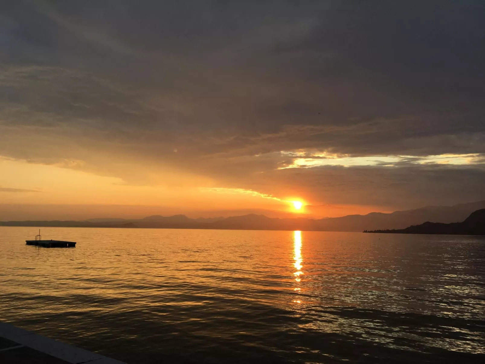 Villetta Montavolo in traumhafter Panoramalage-Dedans