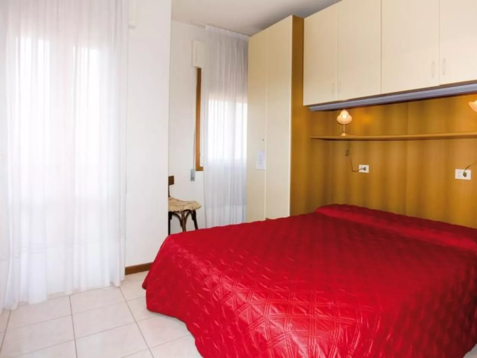 'Lero' mit Terrasse-Dedans