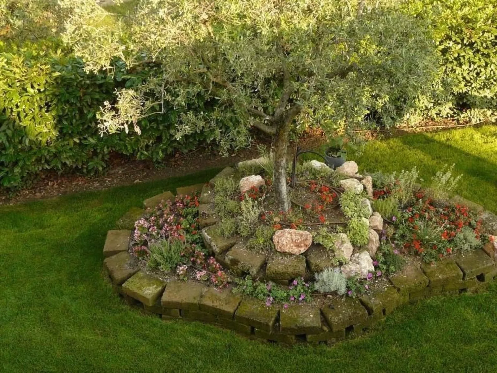 Villa am Gardasee mit großem Pool und Garten-Dehors