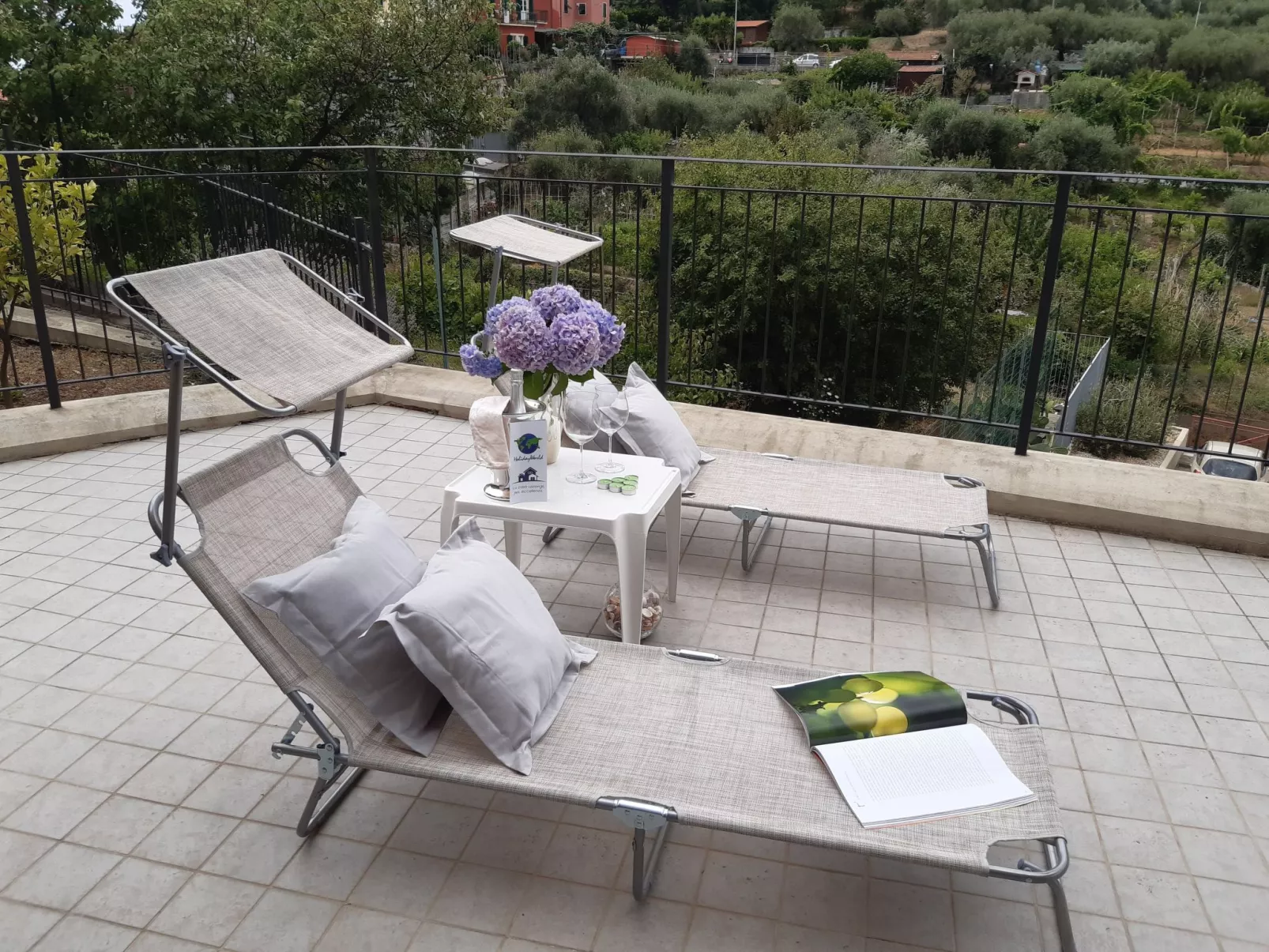 Für 4 Personen ca. 50 m&sup2; in Sestri Levante, Norditalien (Ligurien)-Draußen