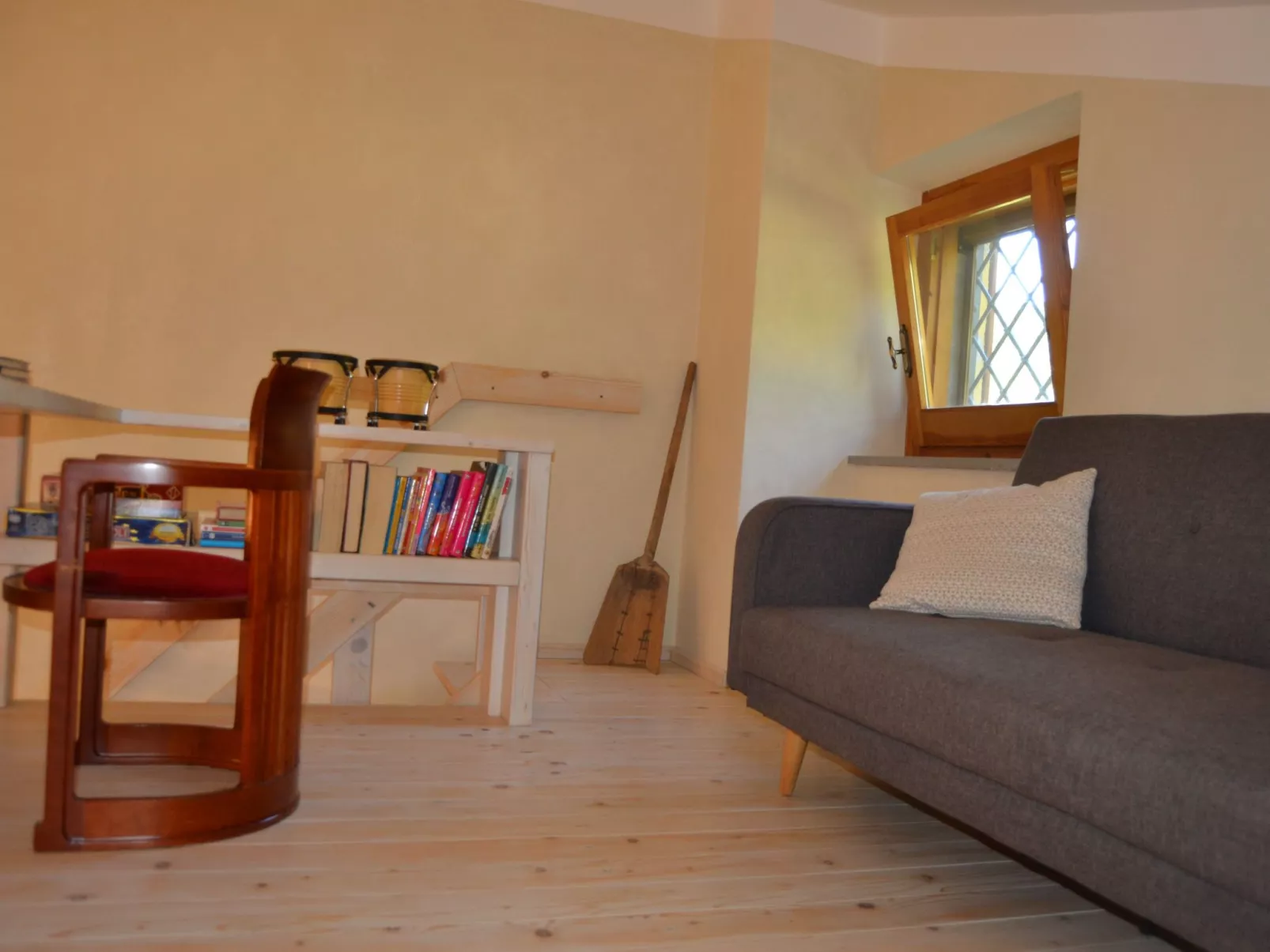 Freistehendes Haus mit Garten zur alleinigen Nutzung-Drinnen