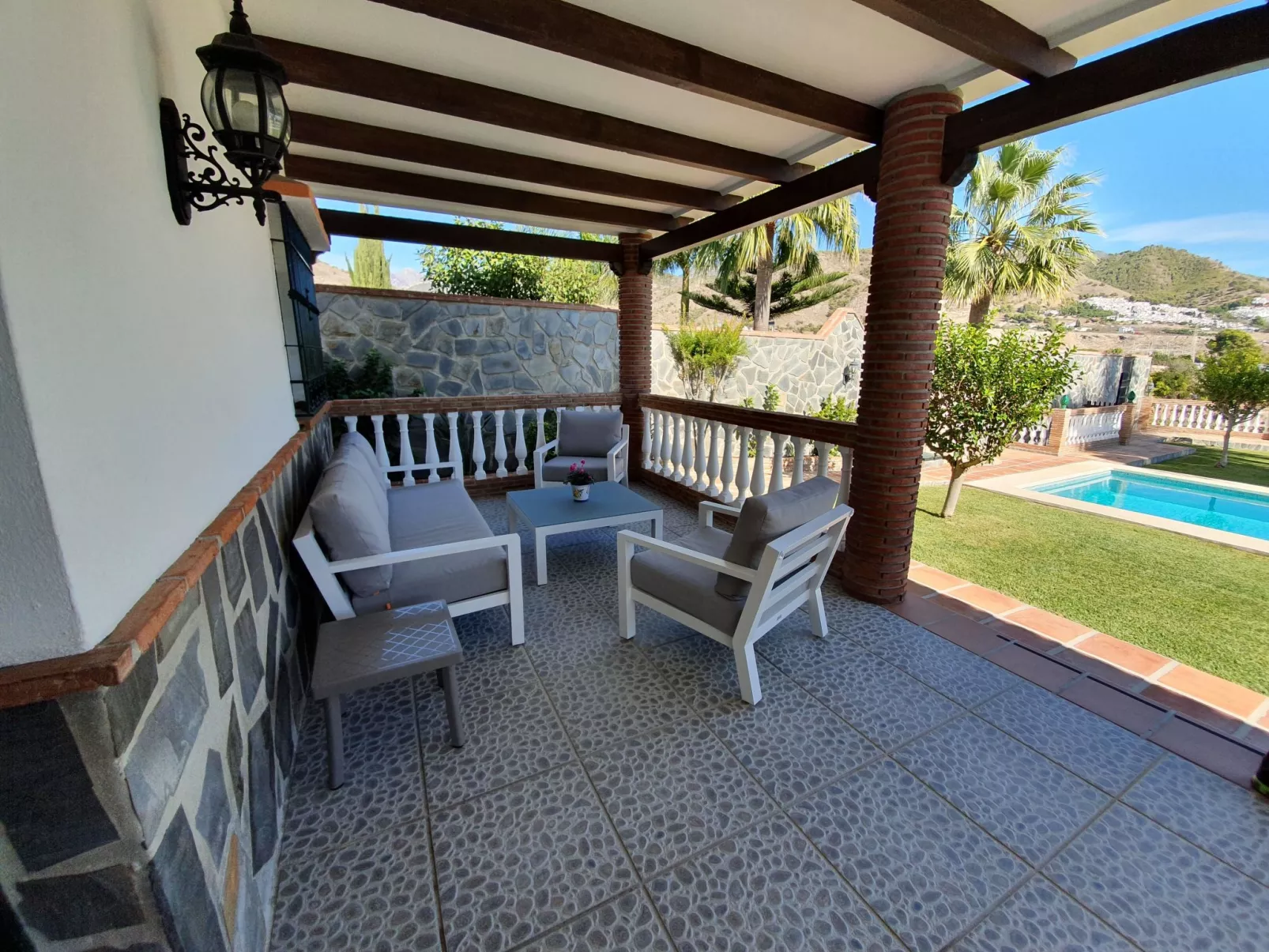 "Villa el Cano" mit Schwimmbad-Dehors