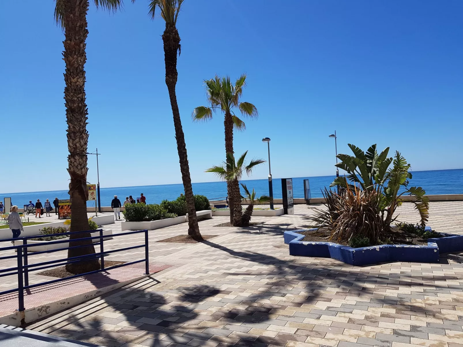 Gemütliche Wohnung in Torrox mit gemeinsamem Pool-Dehors